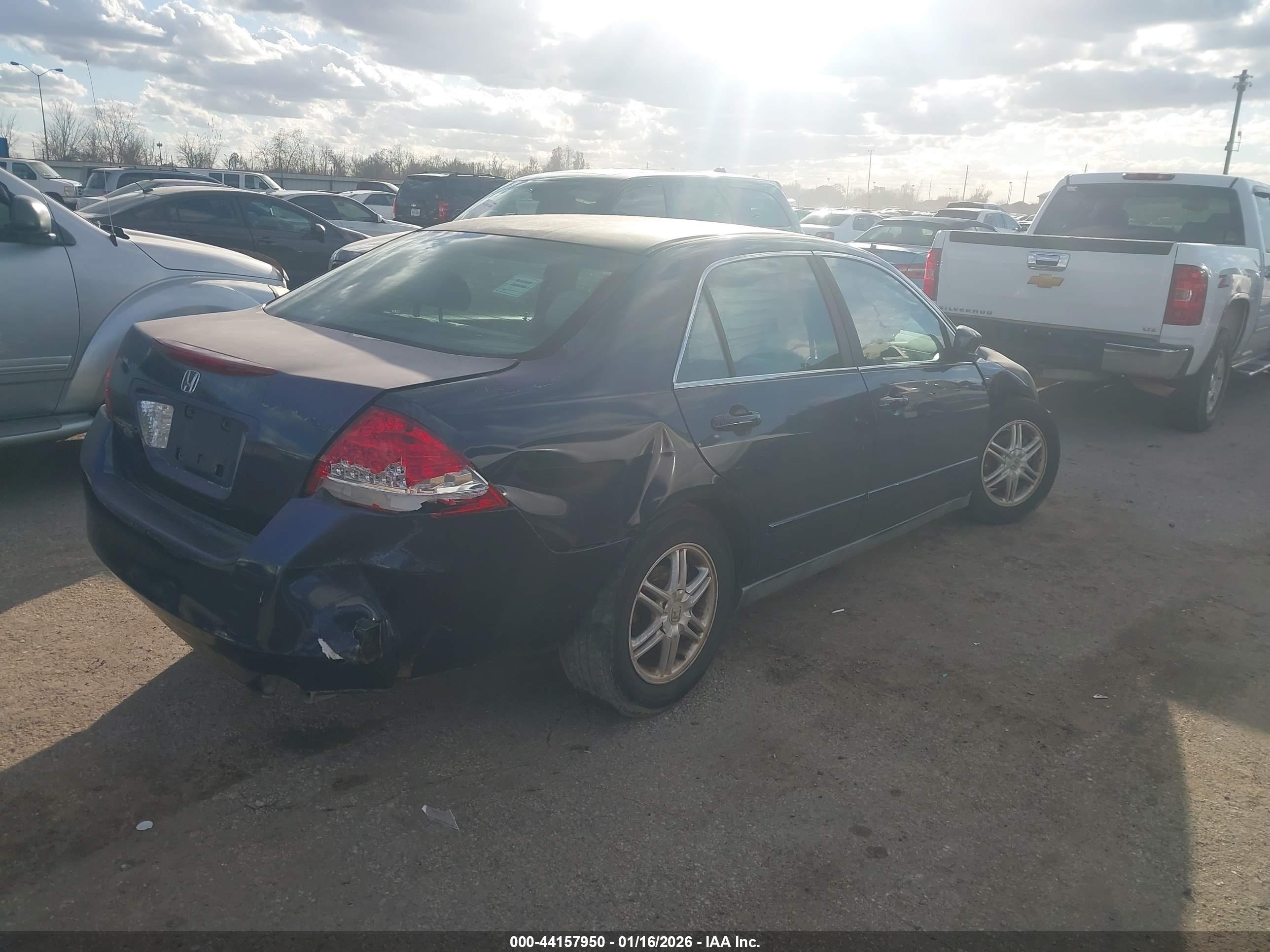 HONDA ACCORD image 4