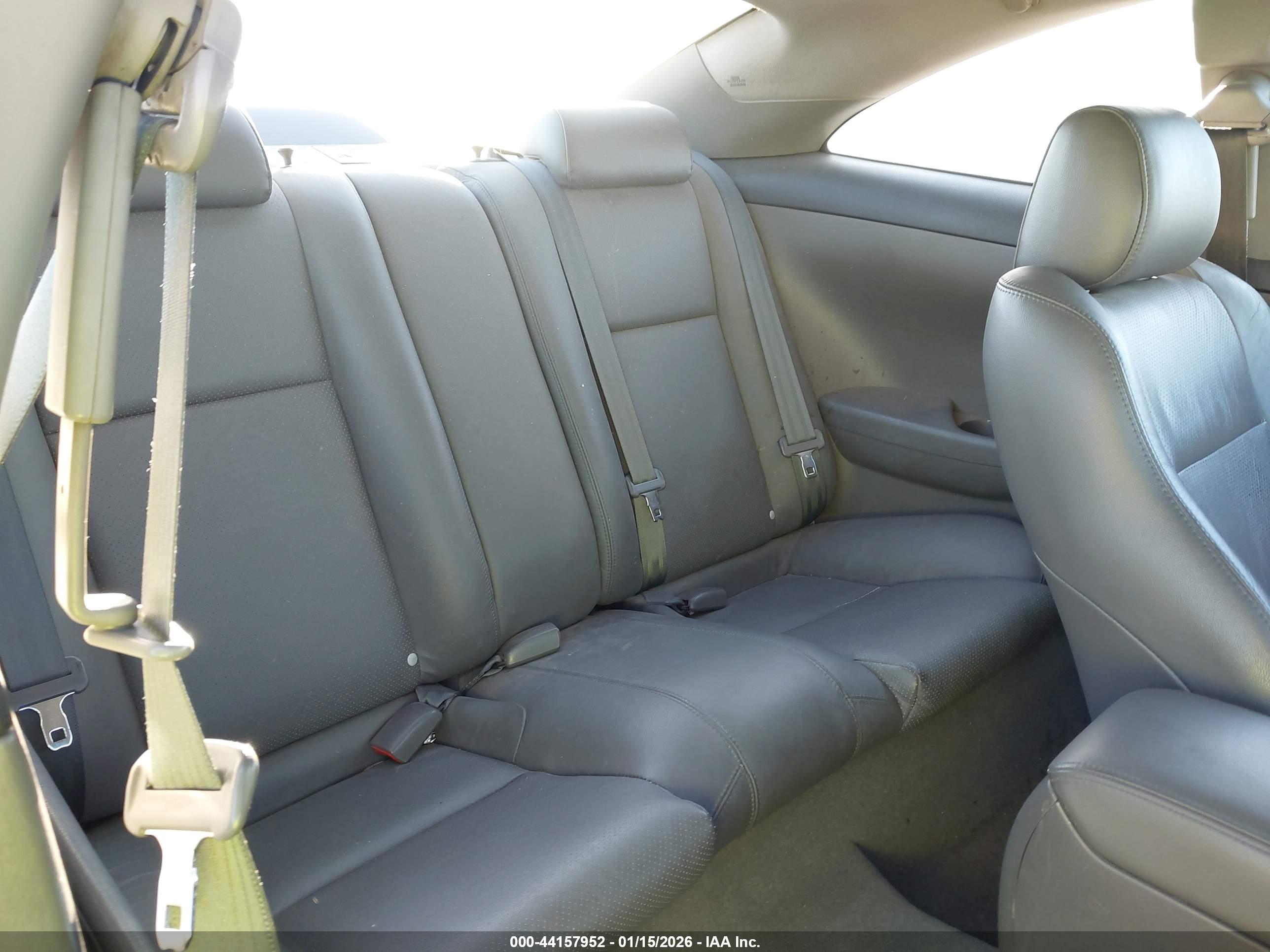 TOYOTA CAMRY image 8