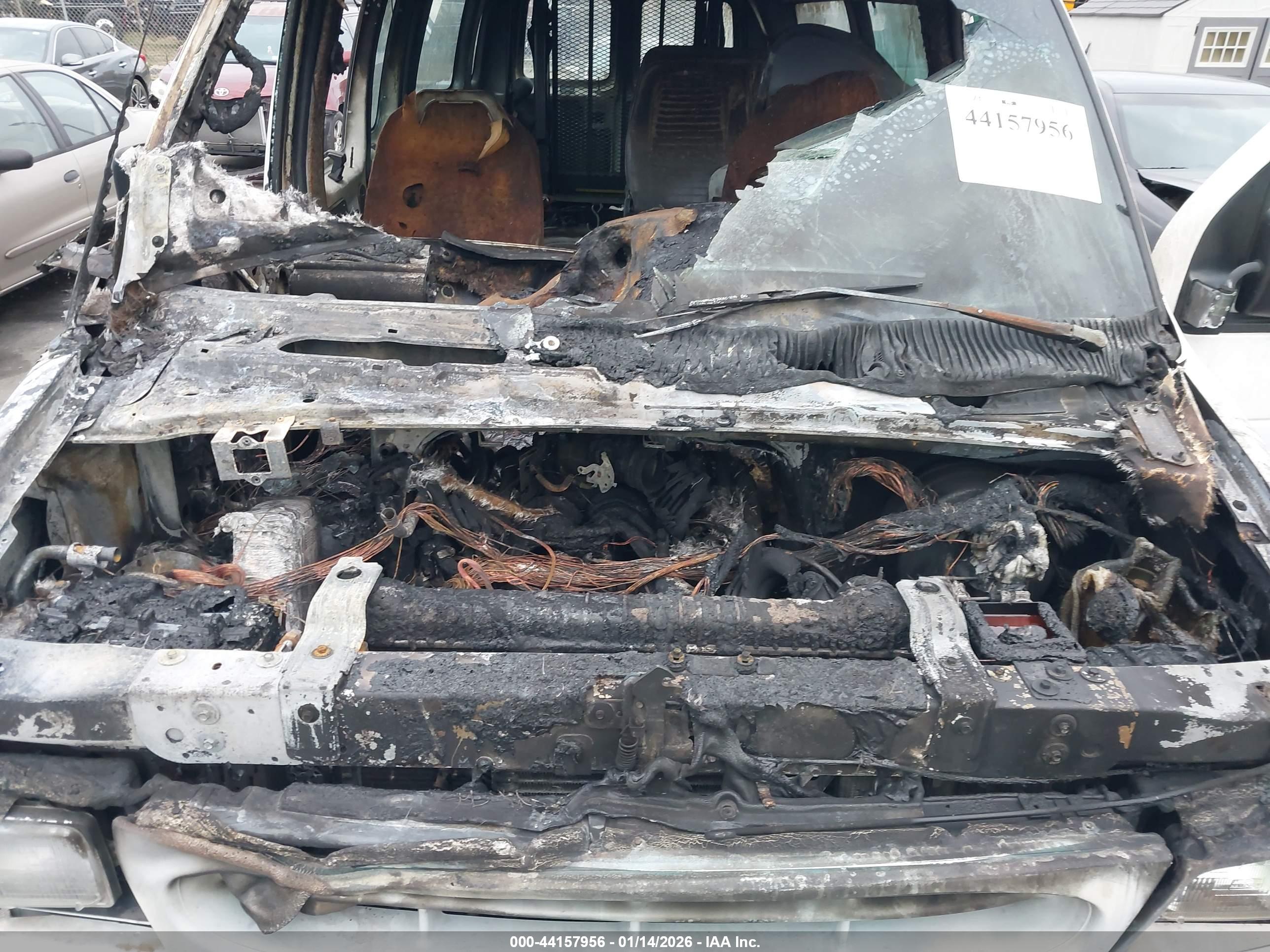 FORD E-250 image 10