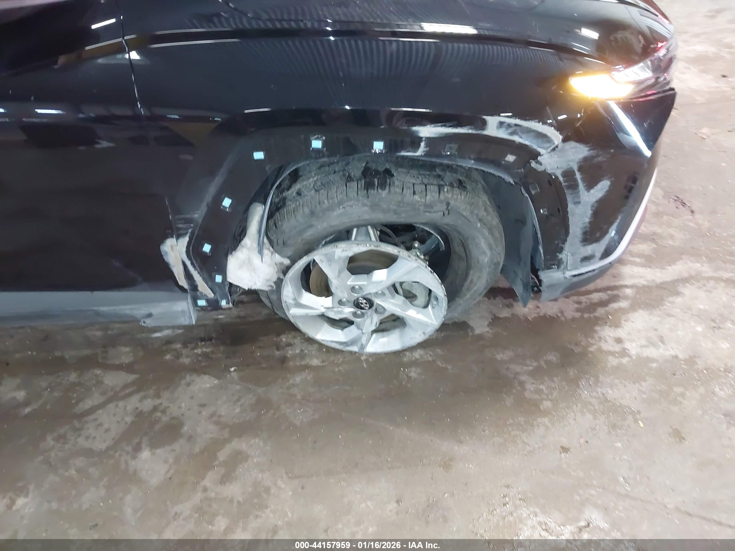 HYUNDAI TUCSON image 6