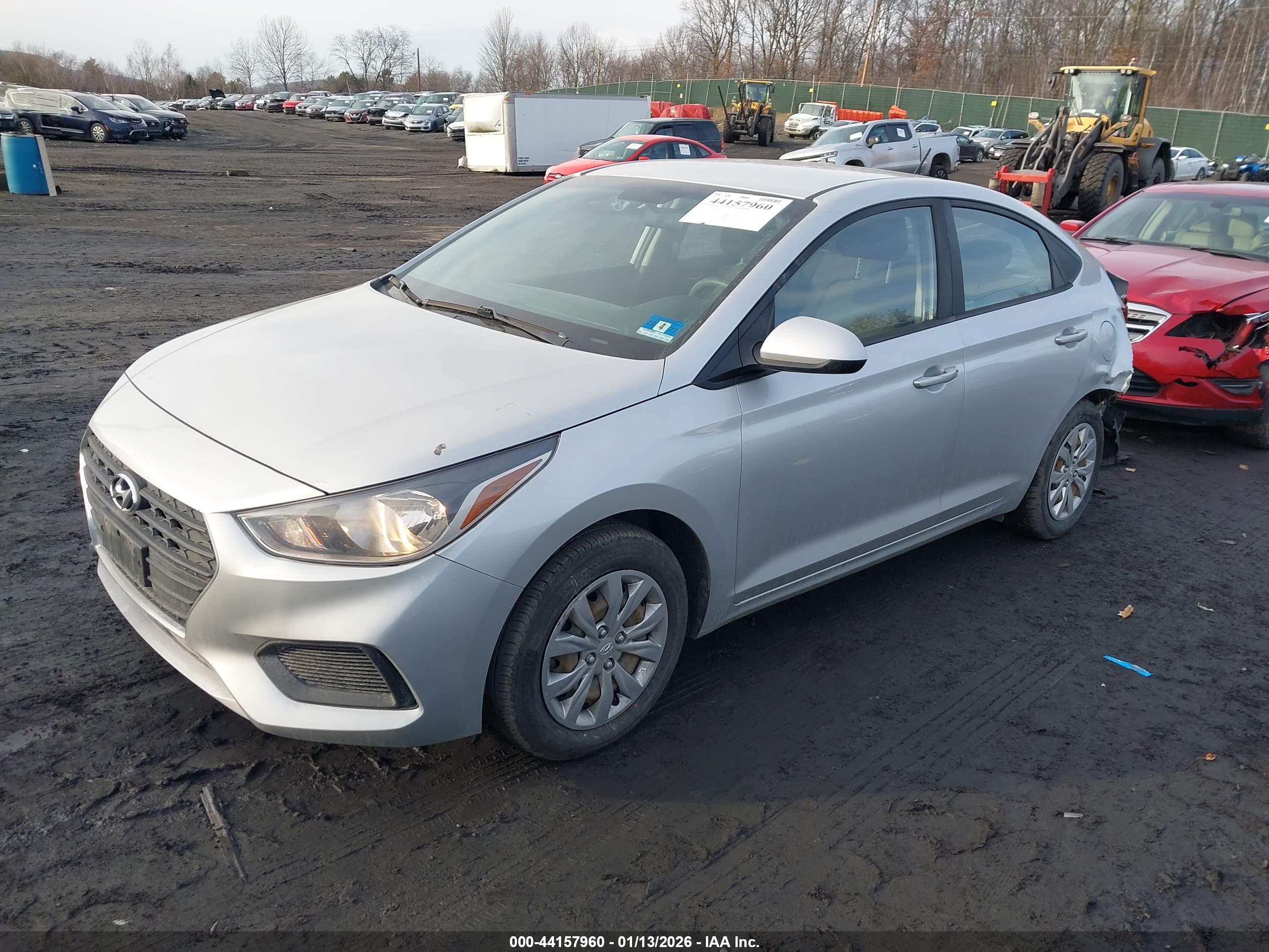 HYUNDAI ACCENT image 2