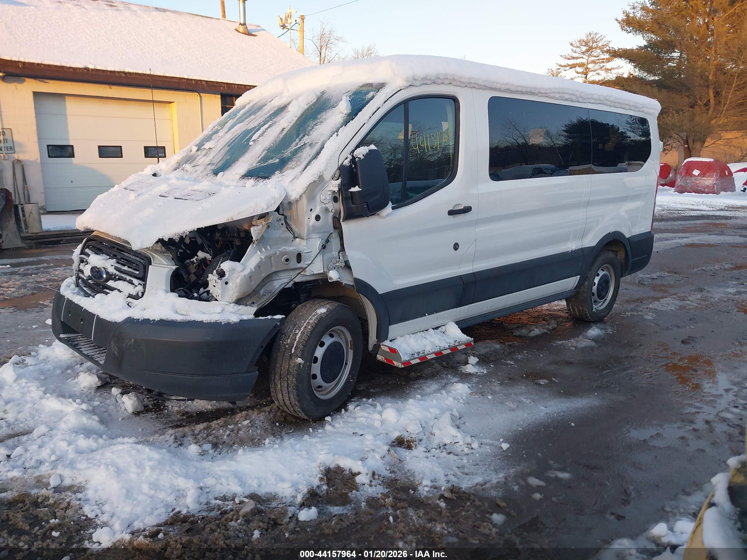 FORD TRANSIT-150 image 2