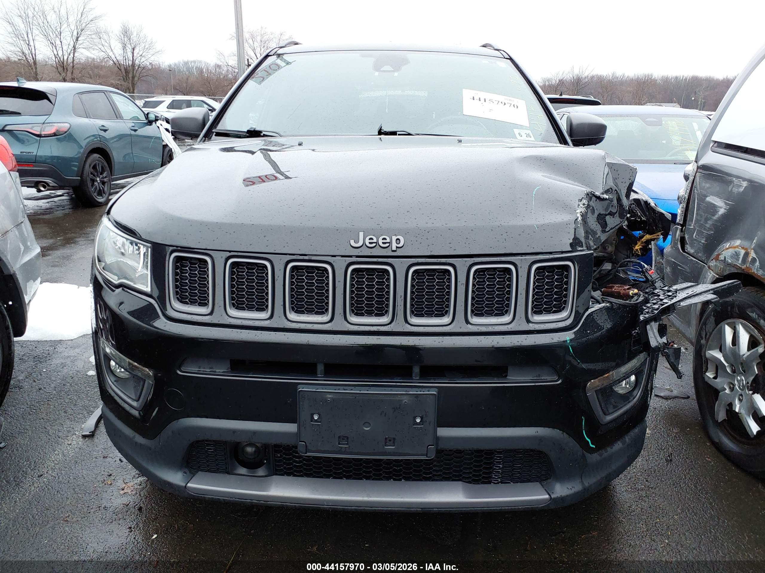 JEEP COMPASS image 6