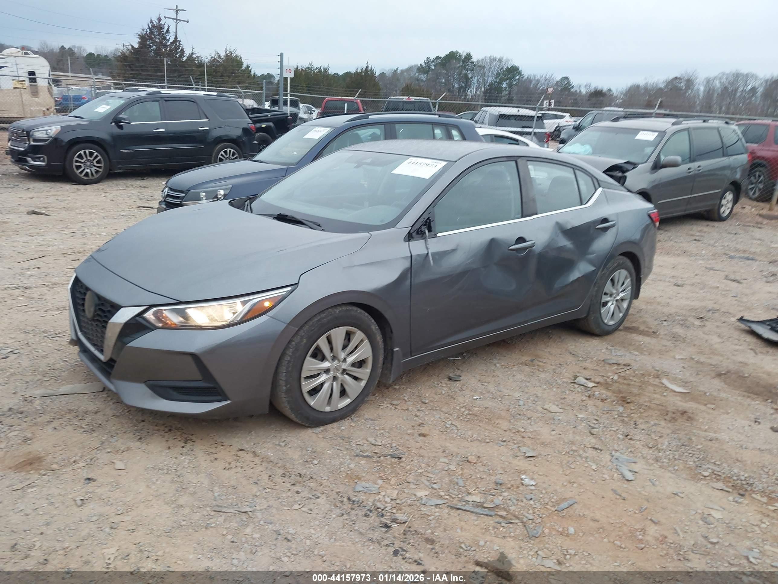 NISSAN SENTRA image 2