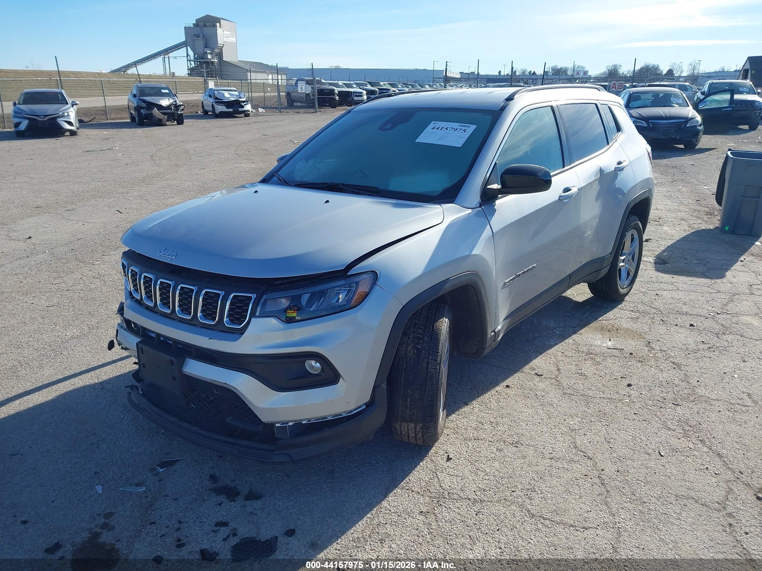 JEEP COMPASS image 2
