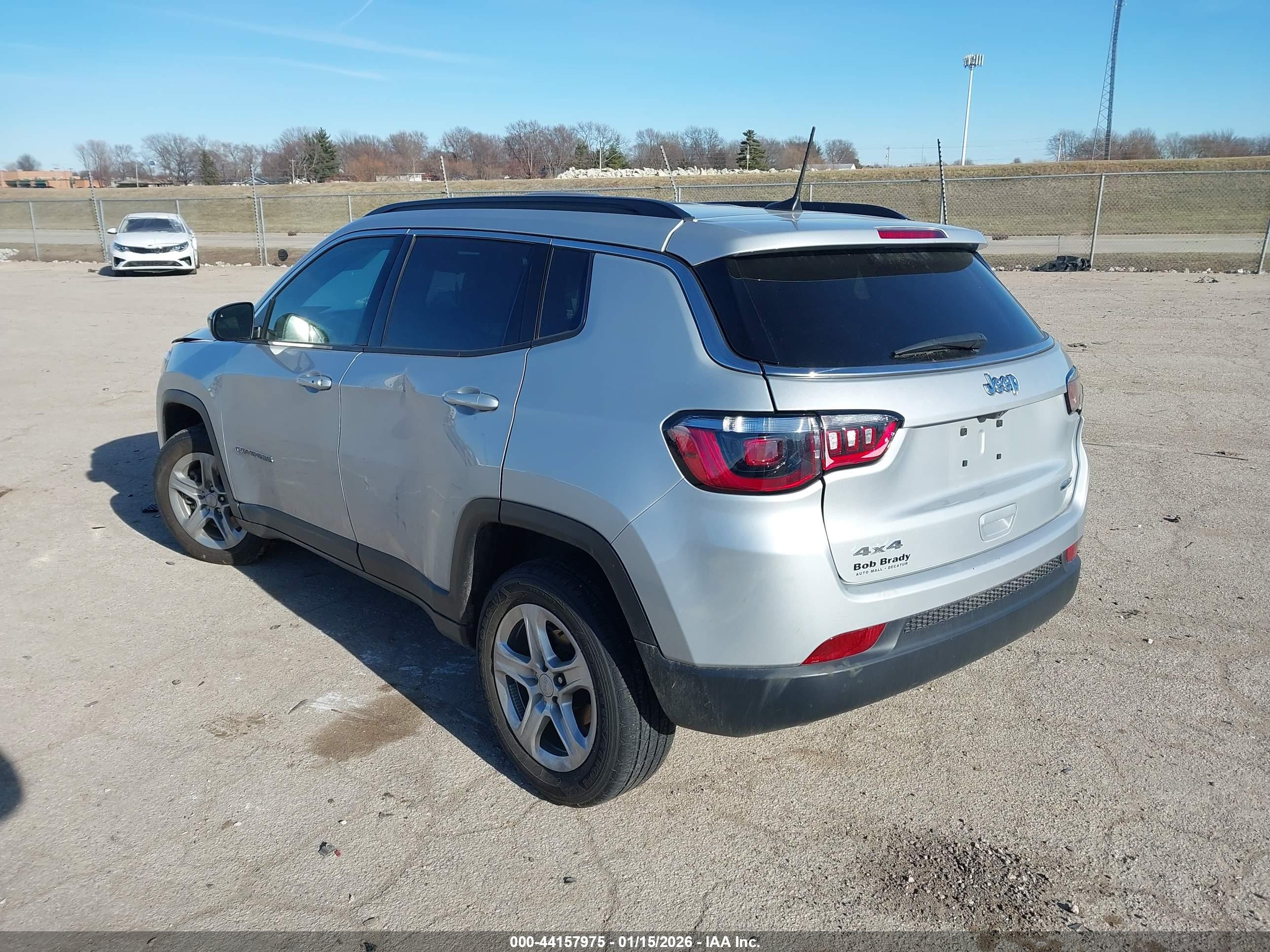 JEEP COMPASS image 3