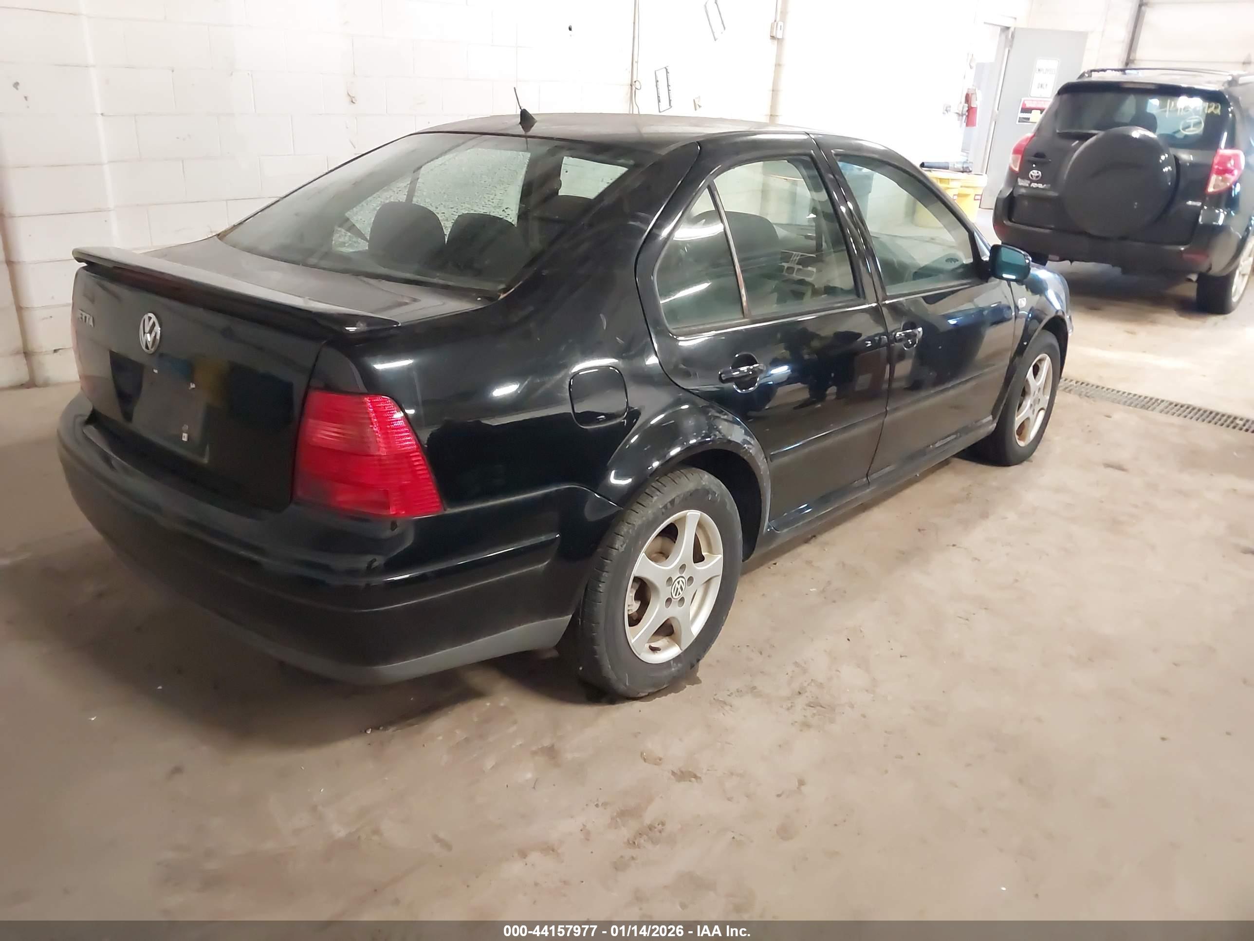 VOLKSWAGEN JETTA image 4