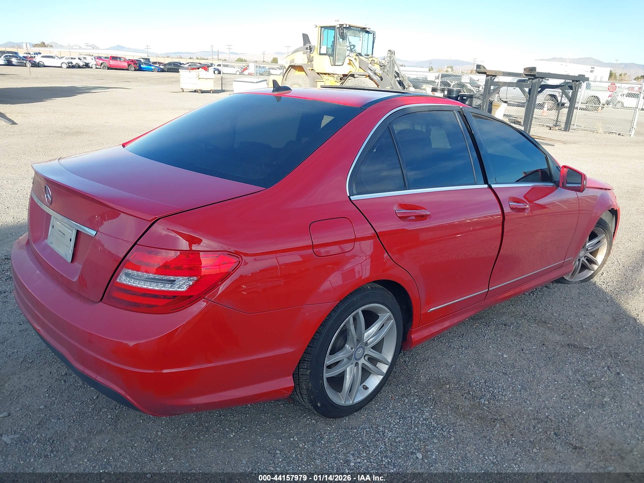 MERCEDES-BENZ C-CLASS image 4