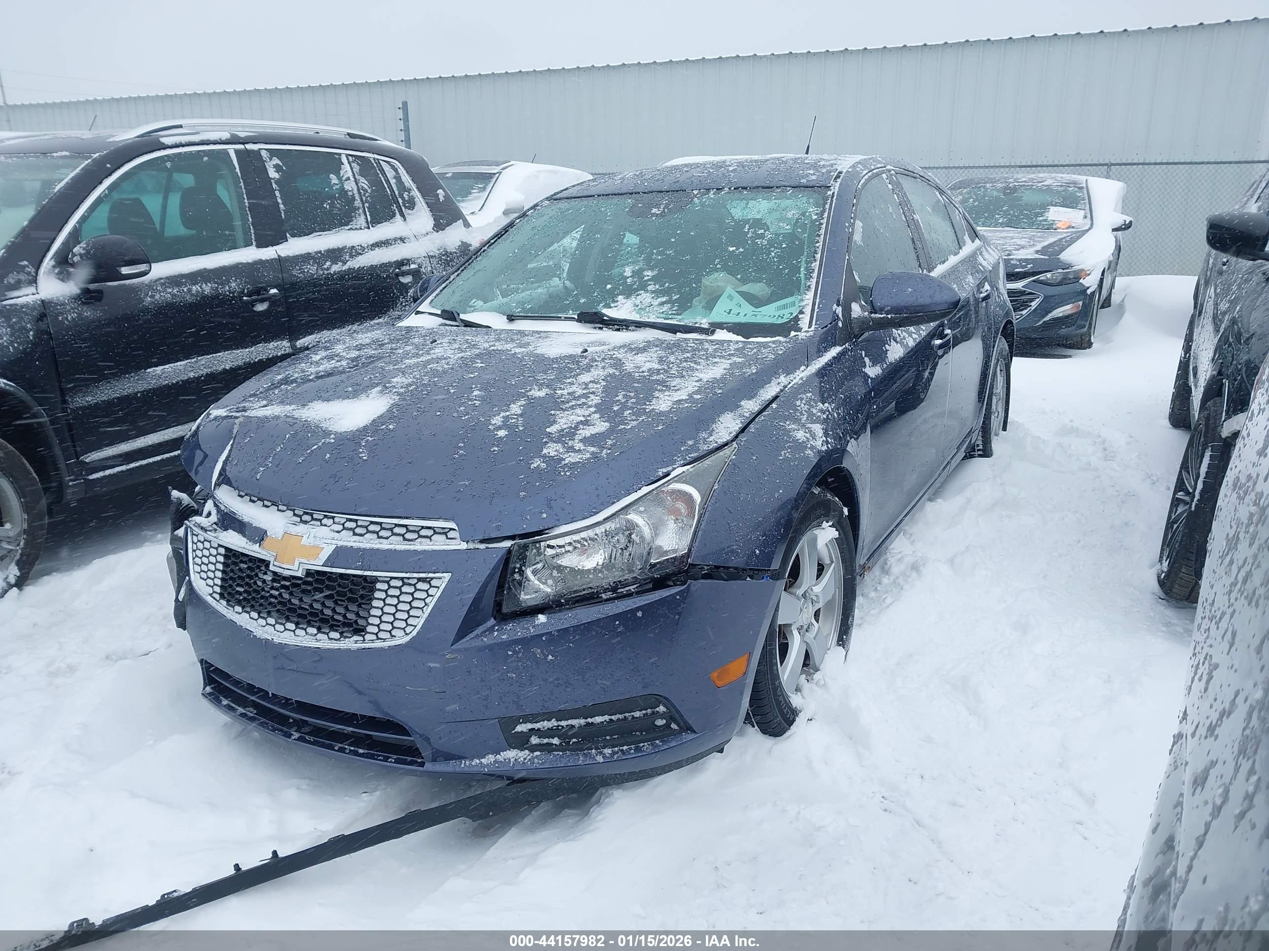 CHEVROLET CRUZE image 2