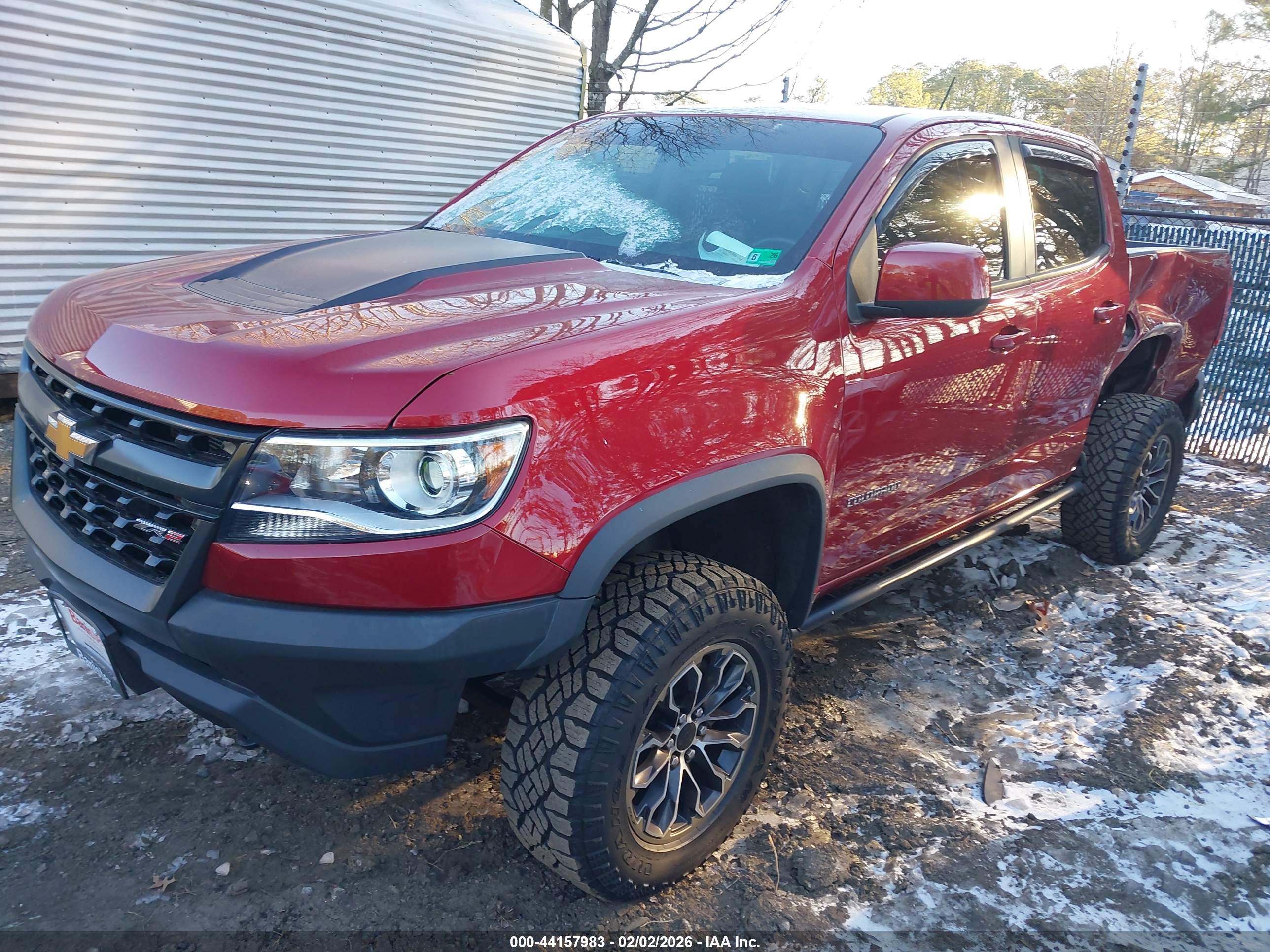 CHEVROLET COLORADO image 2