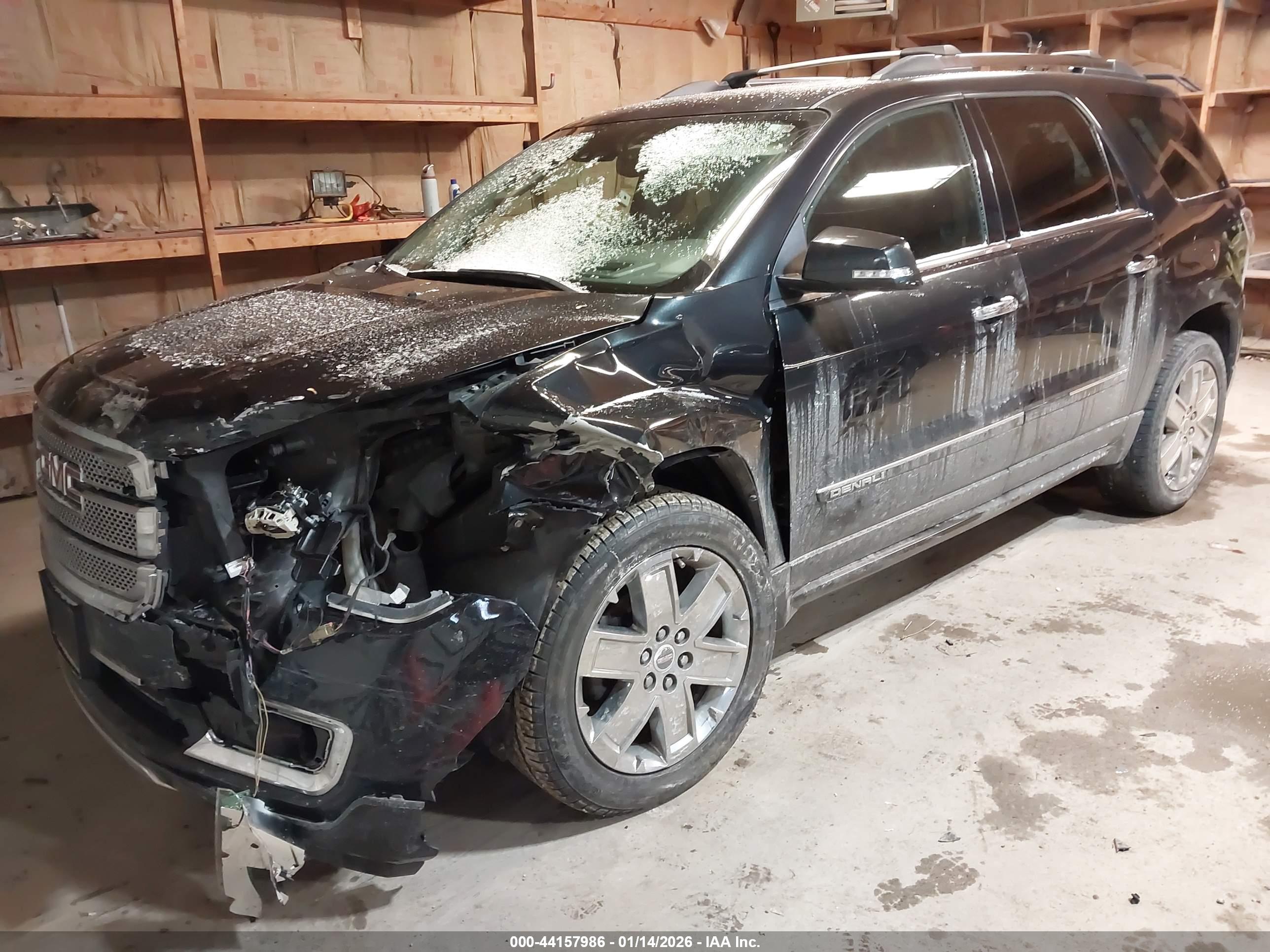 GMC ACADIA image 2