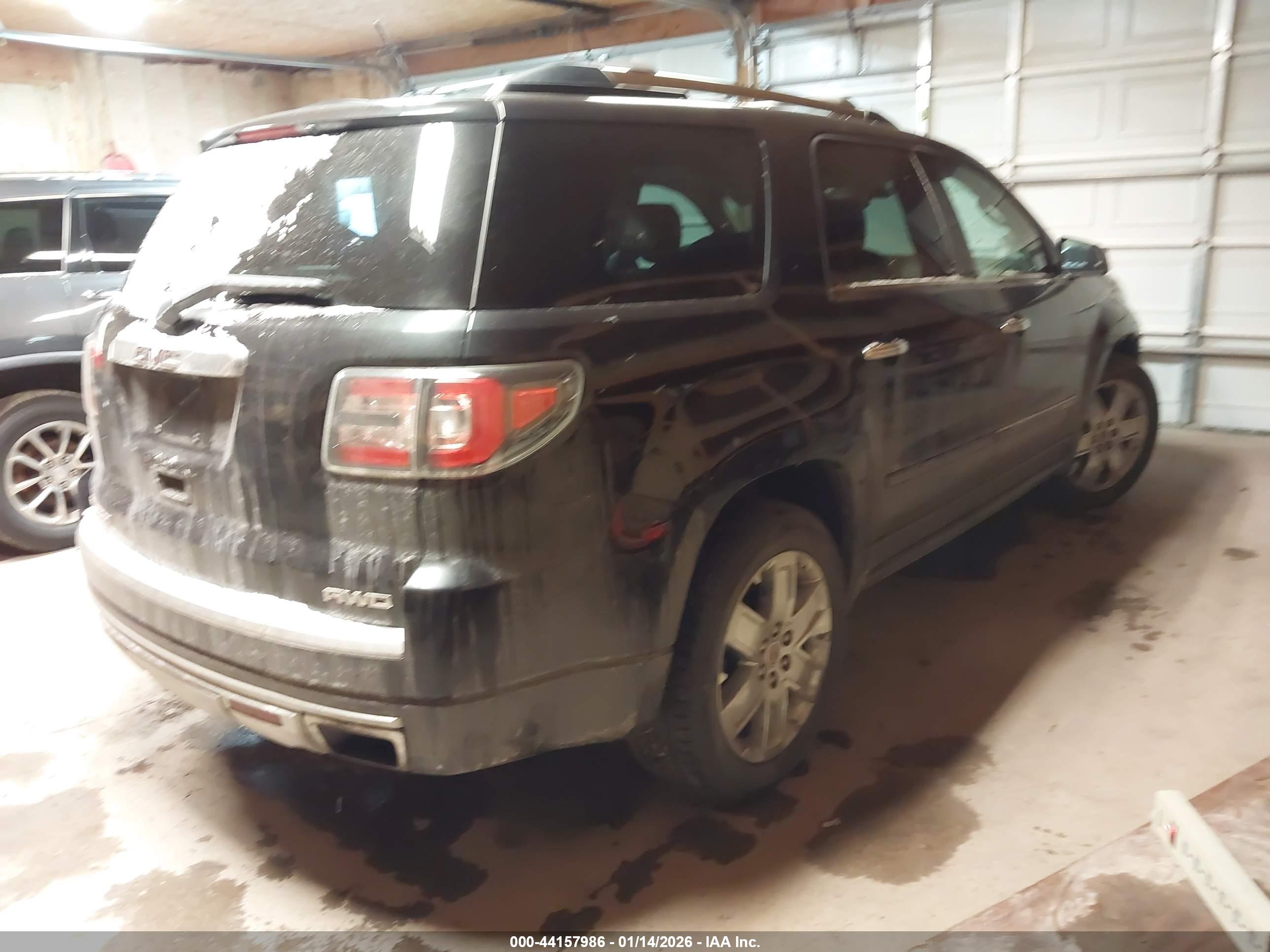 GMC ACADIA image 4