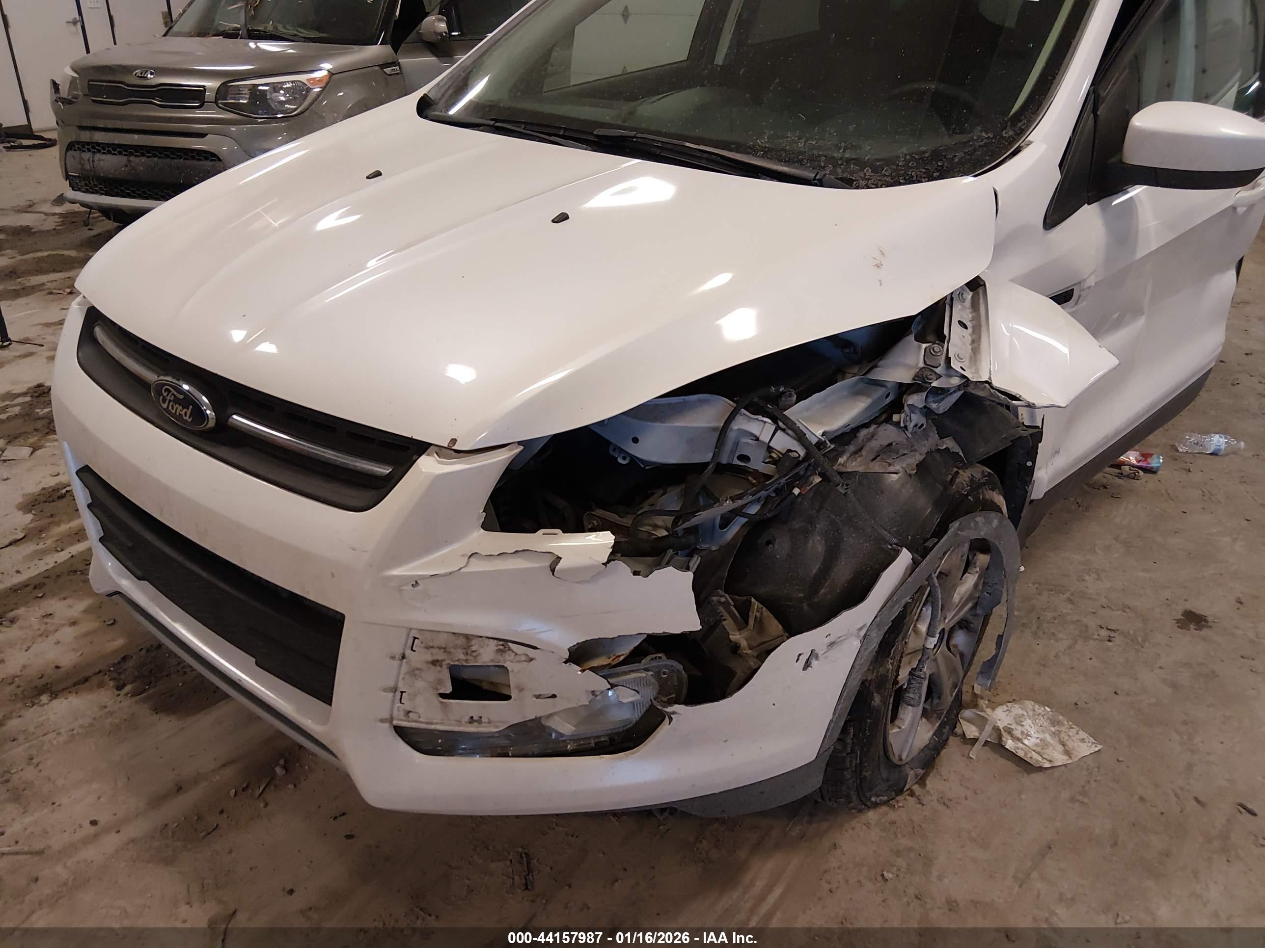 FORD ESCAPE image 6