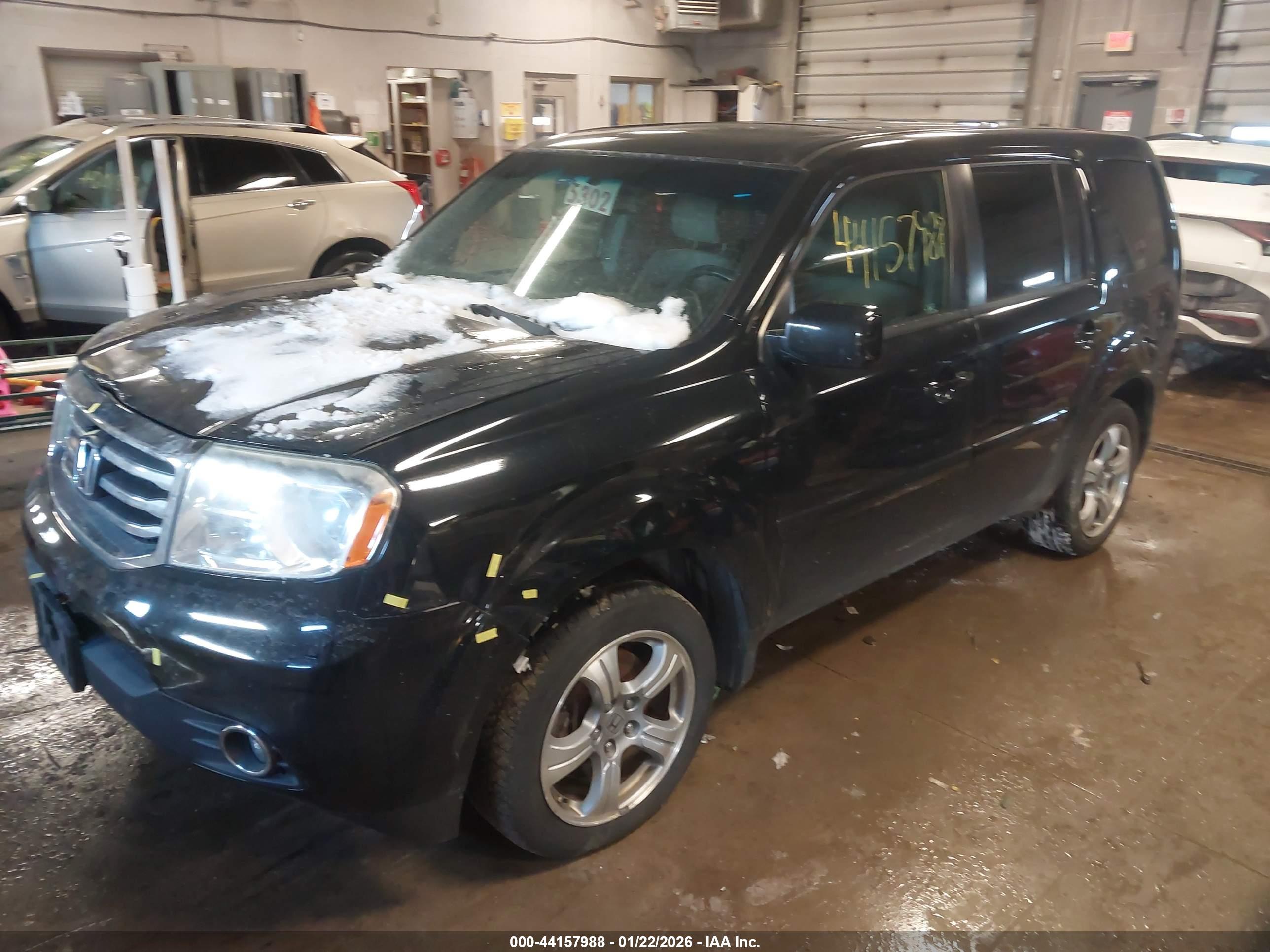 HONDA PILOT image 2