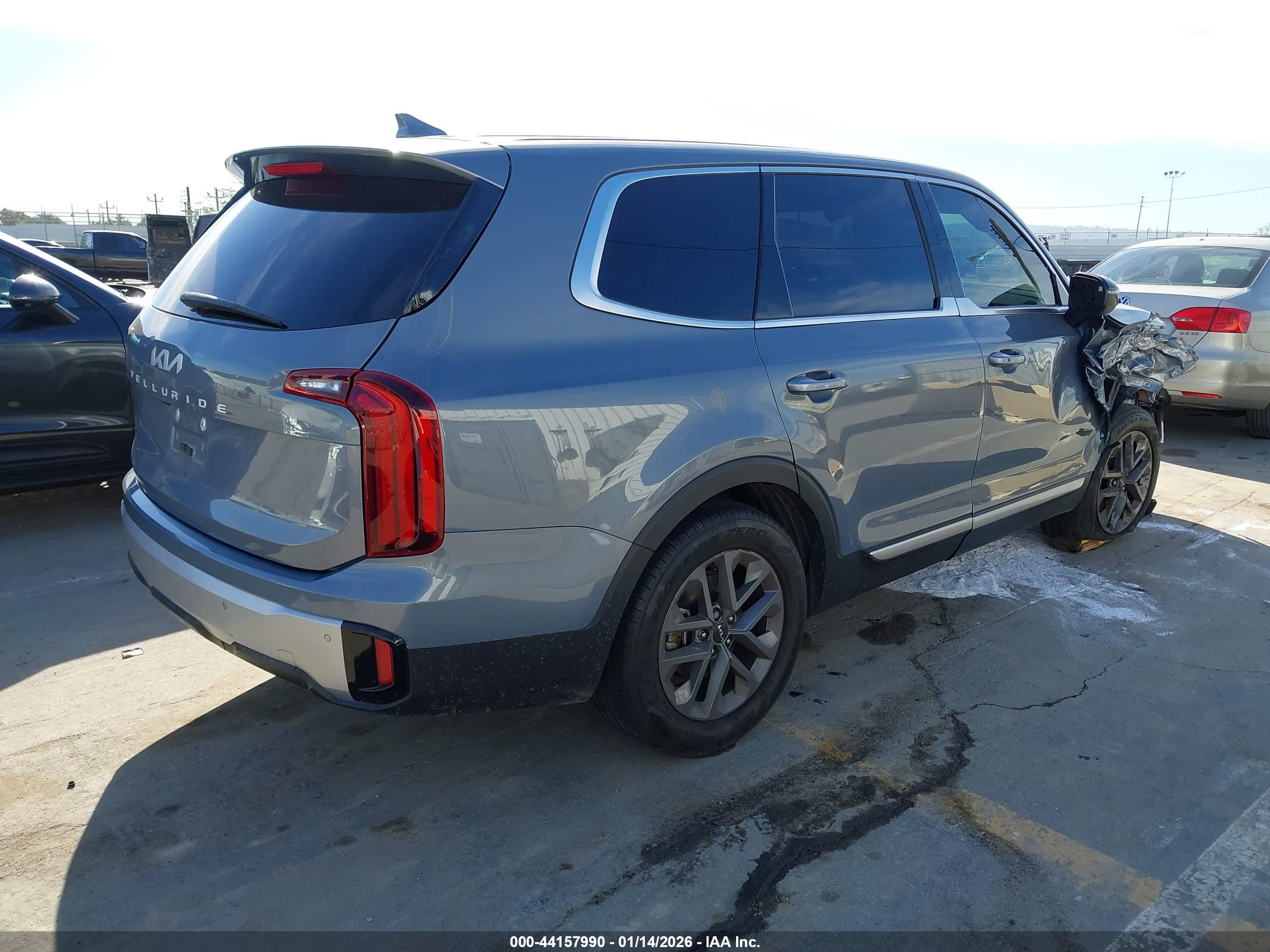 KIA TELLURIDE image 4