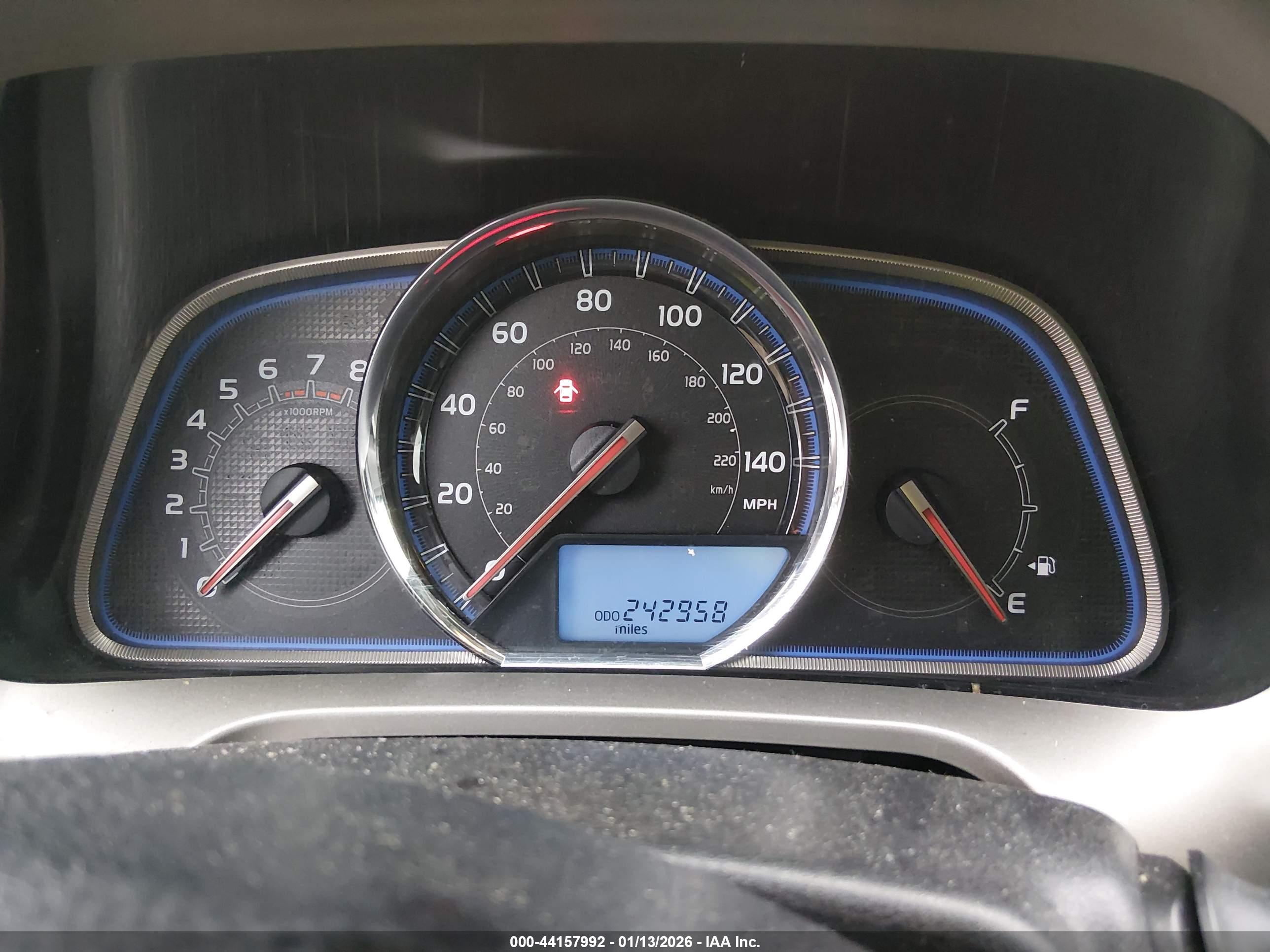 TOYOTA RAV4 image 7