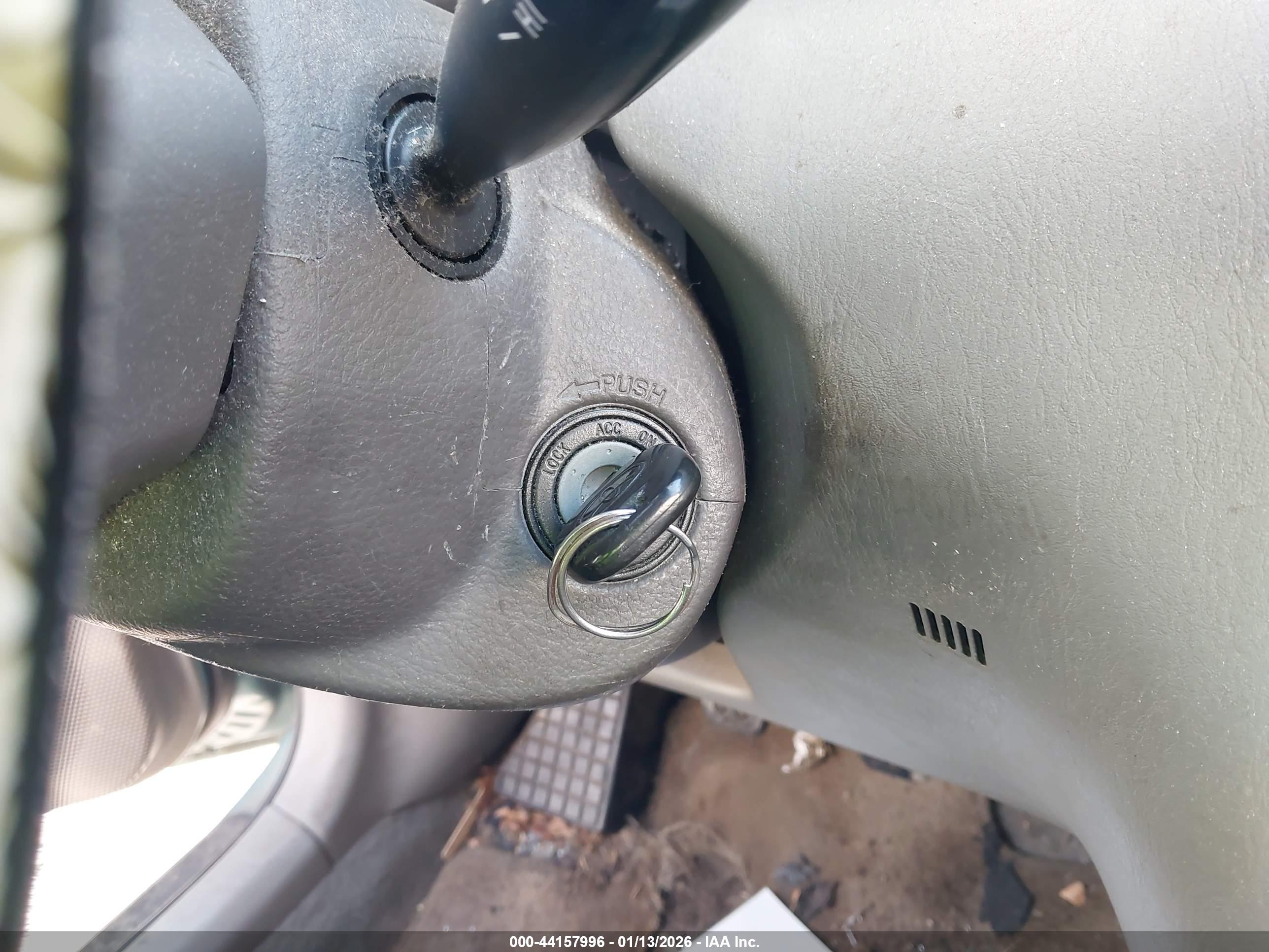 TOYOTA COROLLA image 11