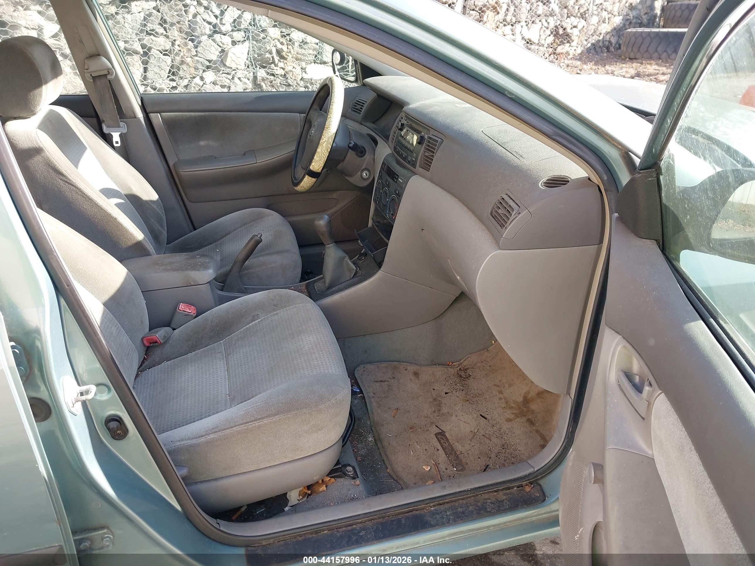 TOYOTA COROLLA image 5