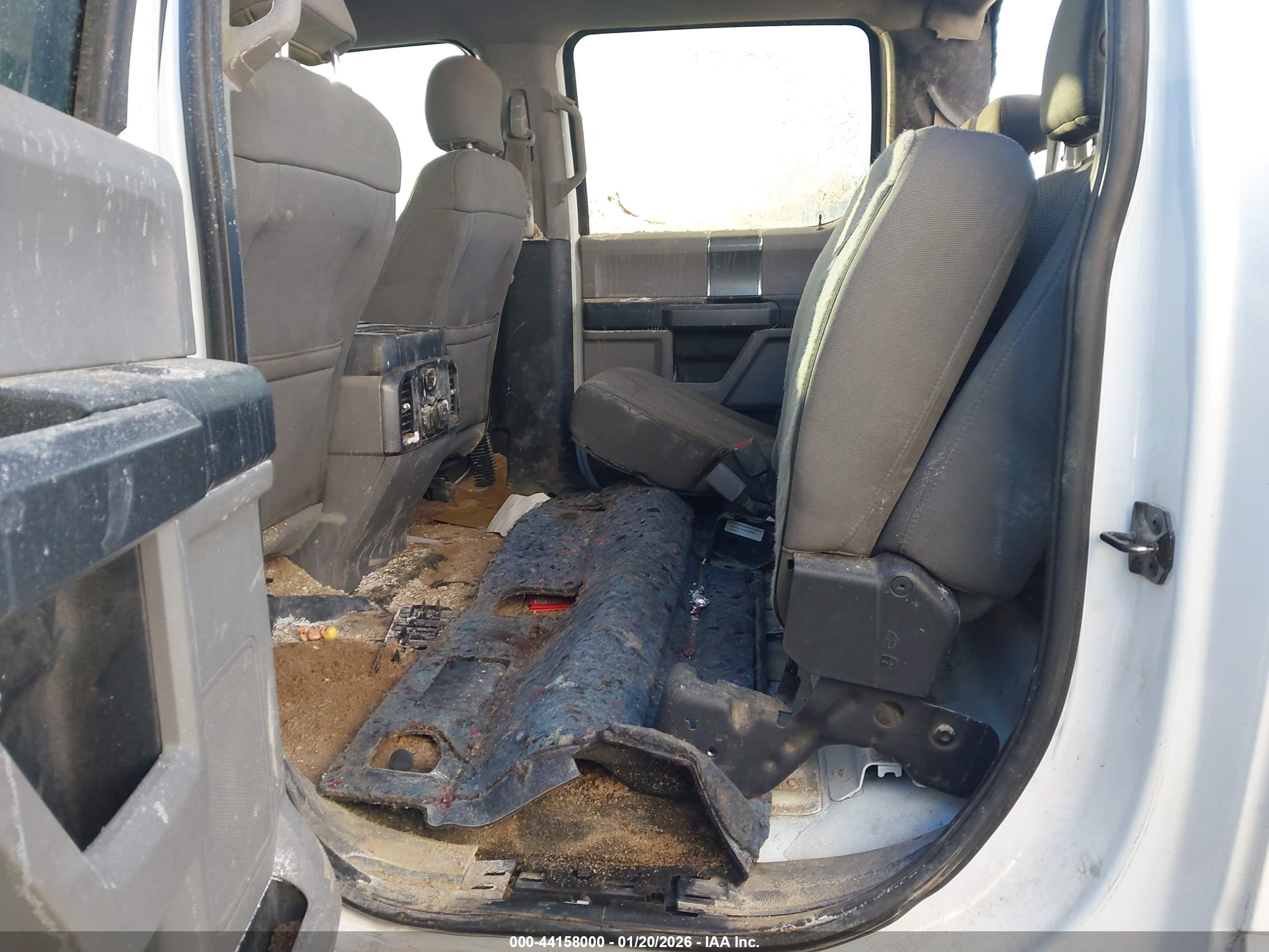 FORD F-350 image 8