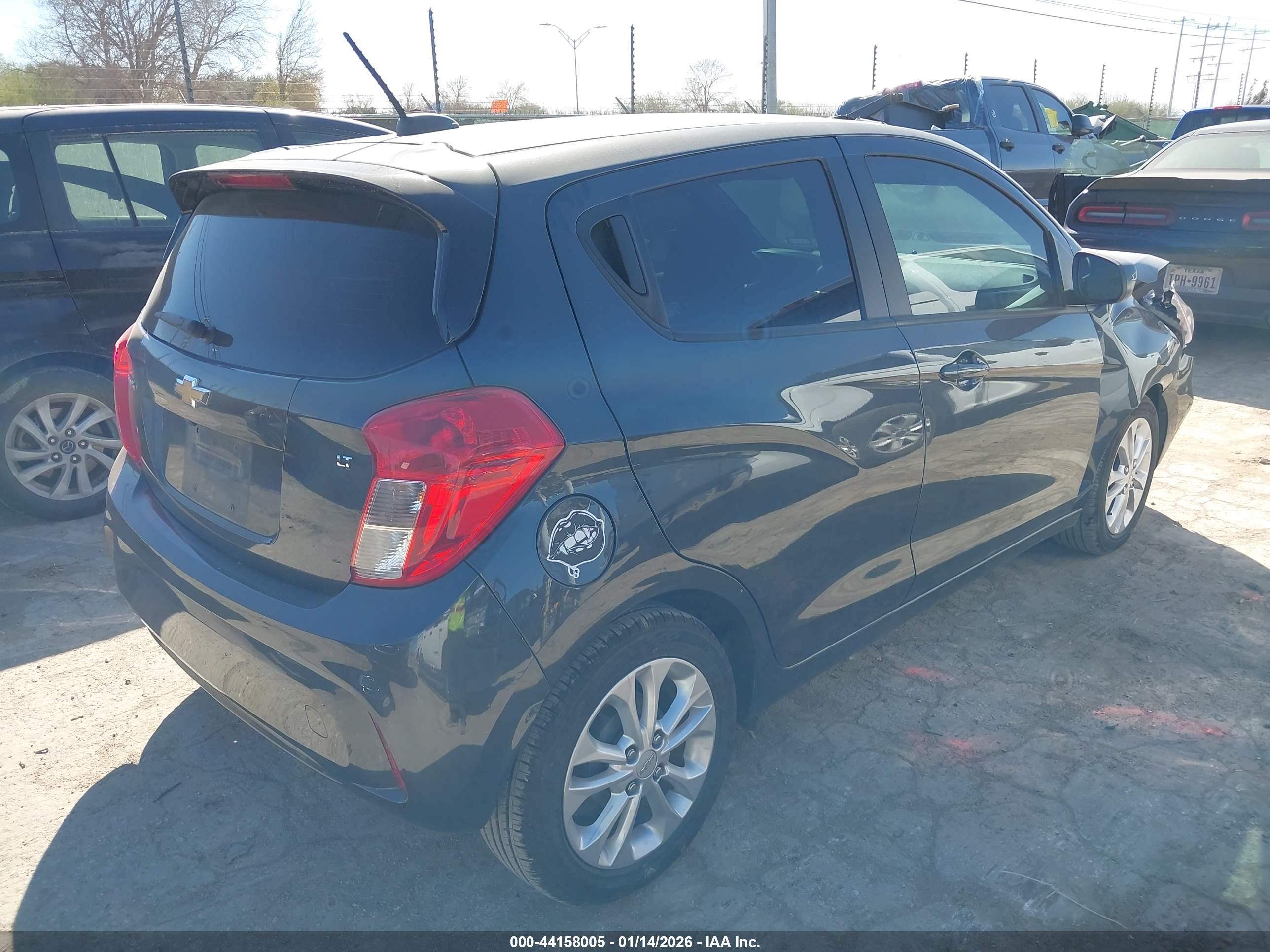 CHEVROLET SPARK image 4