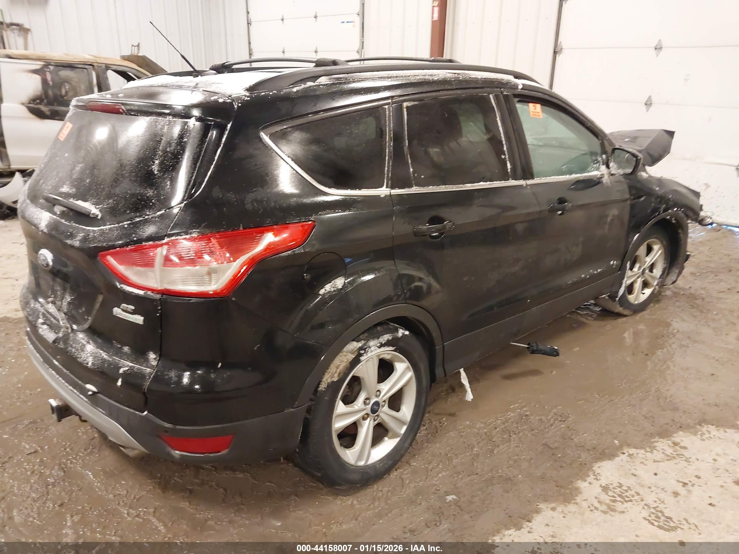 FORD ESCAPE image 4