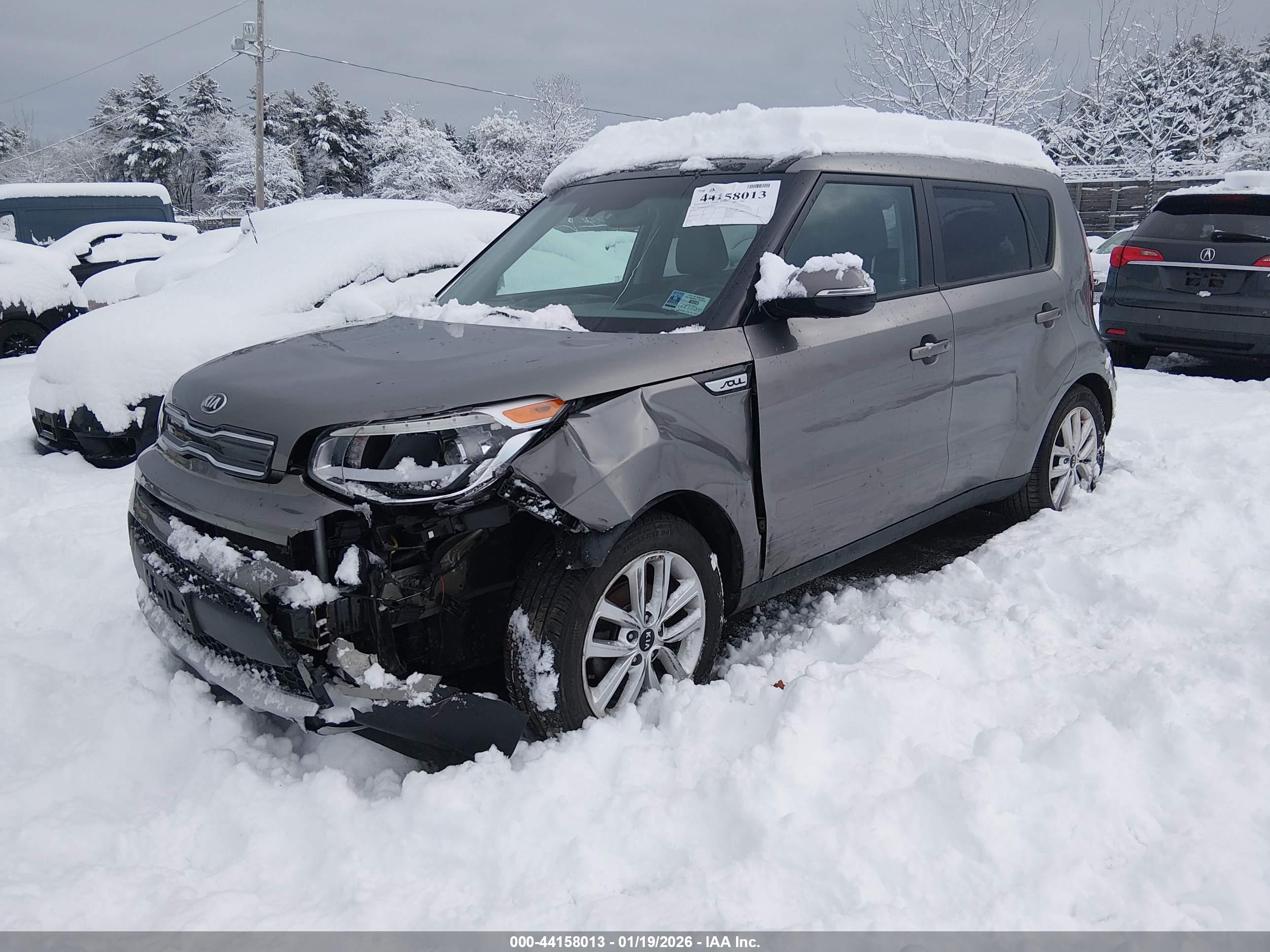 KIA SOUL image 2