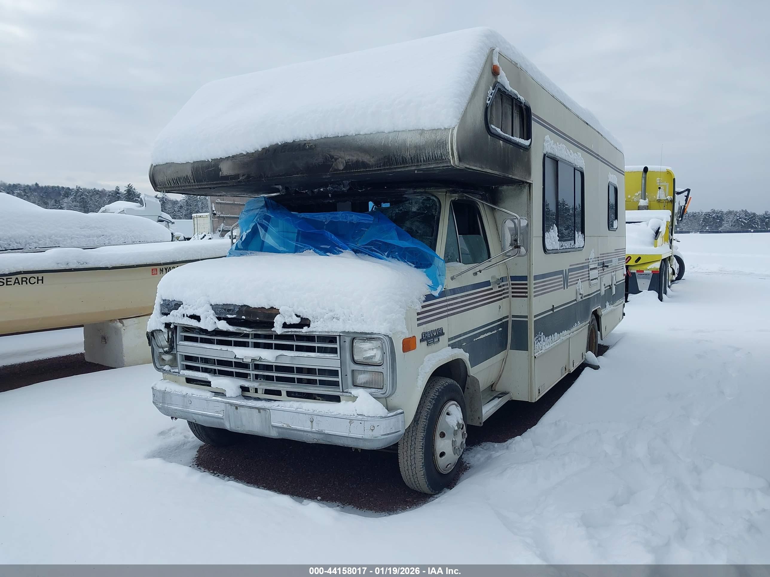 CHEVROLET G30 image 2