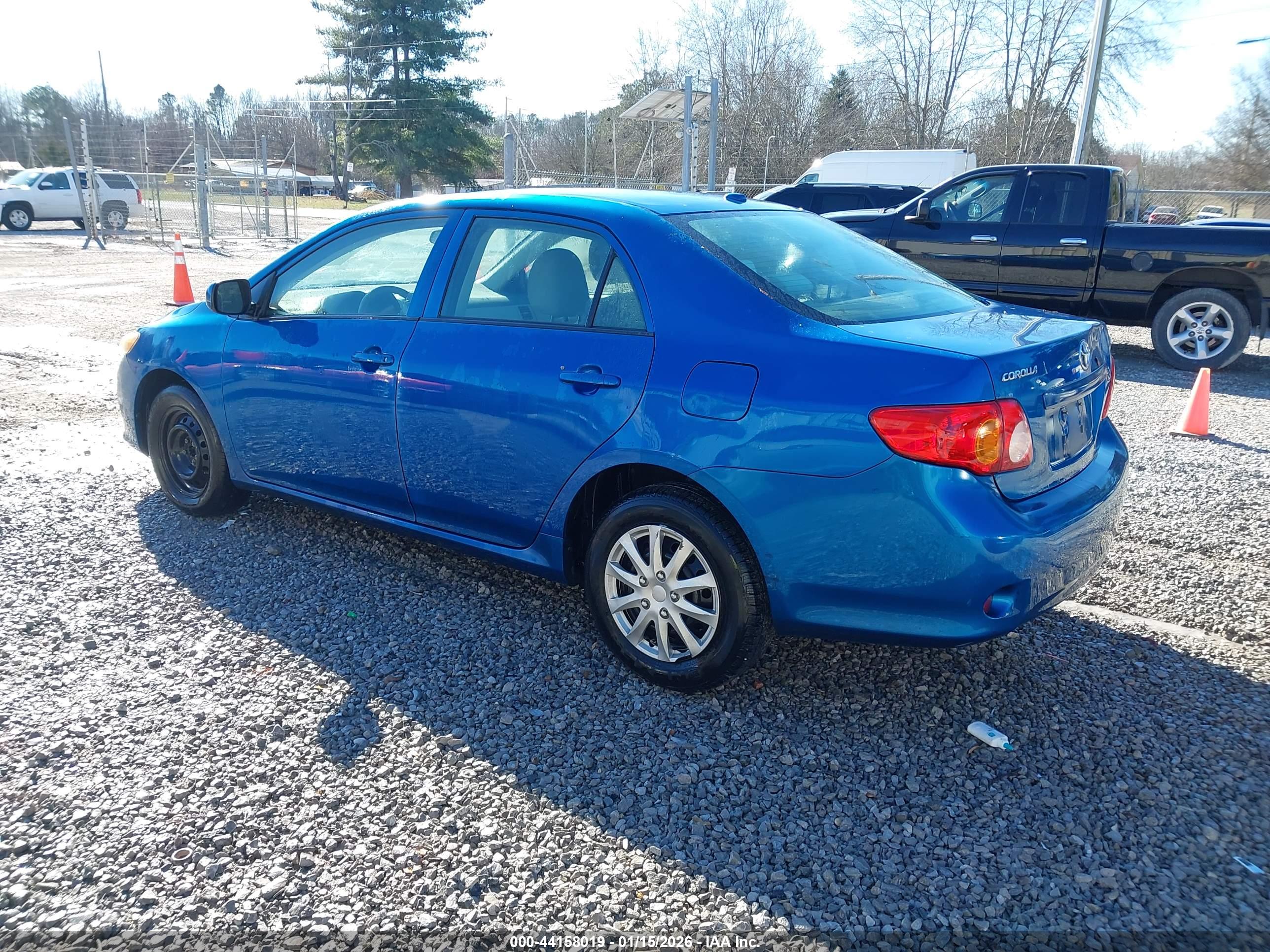 TOYOTA COROLLA image 3