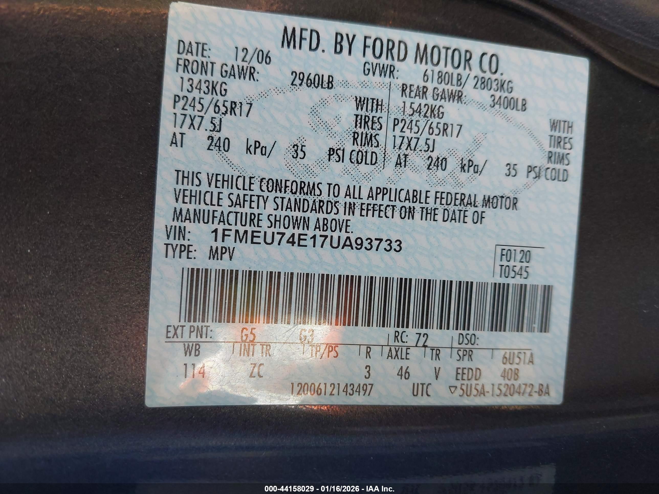 FORD EXPLORER image 9