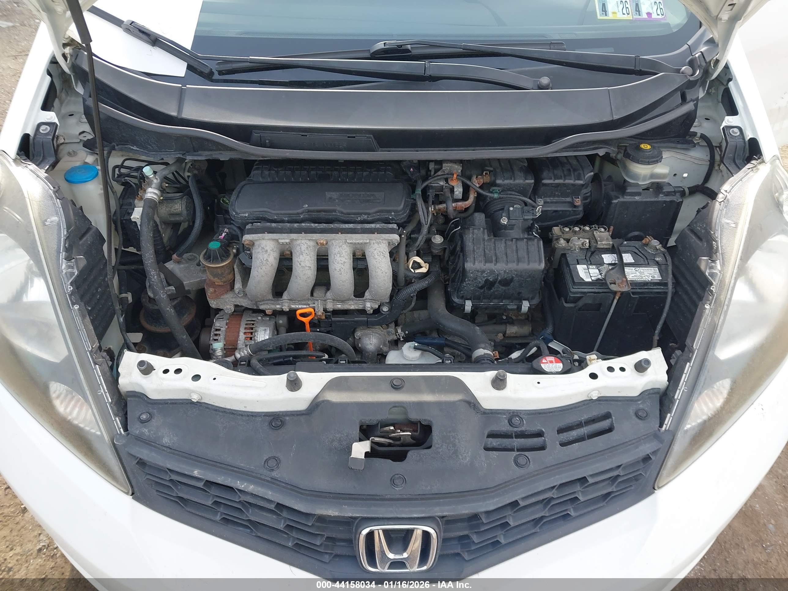 HONDA FIT image 10