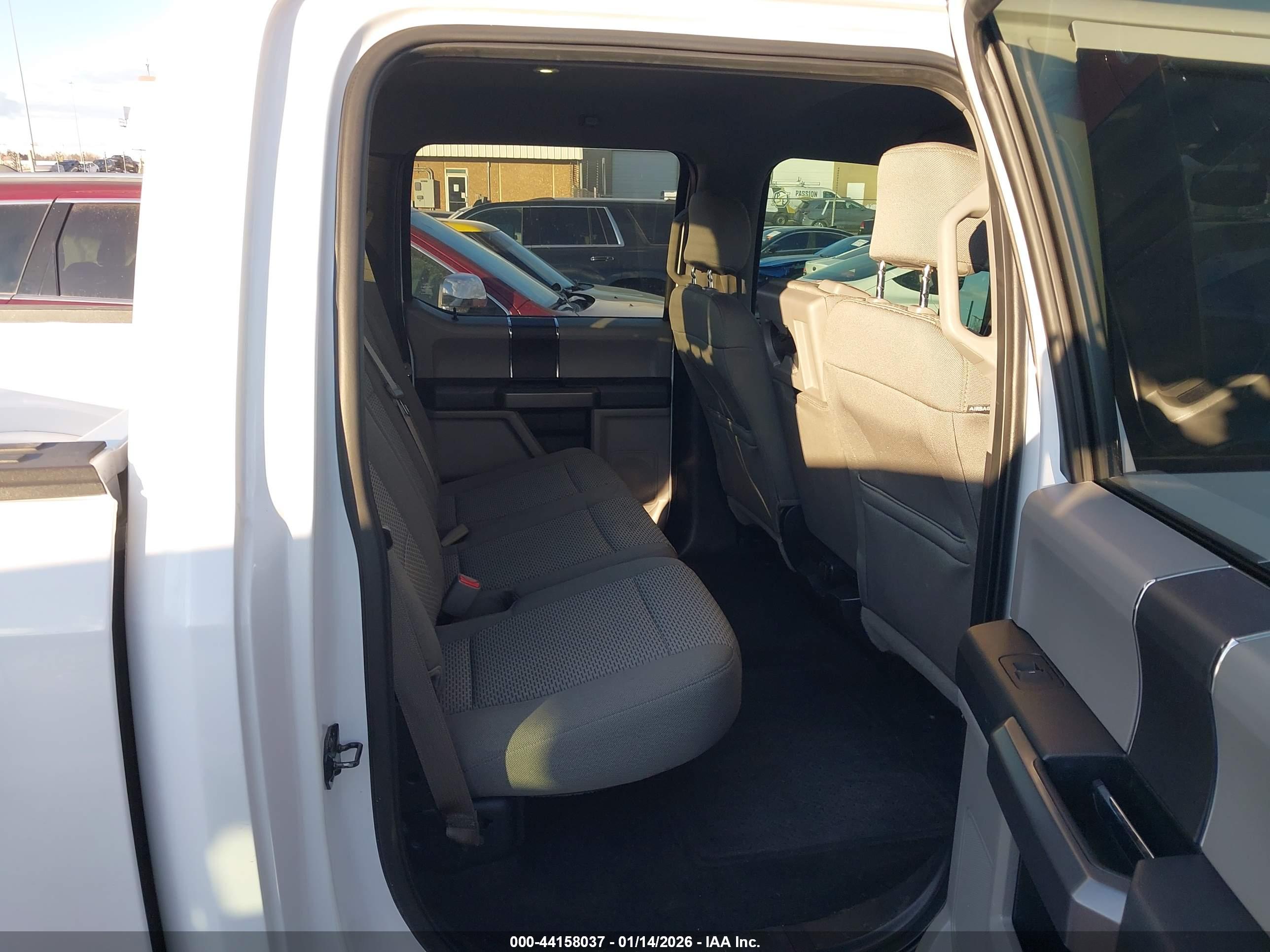 FORD F-150 image 8
