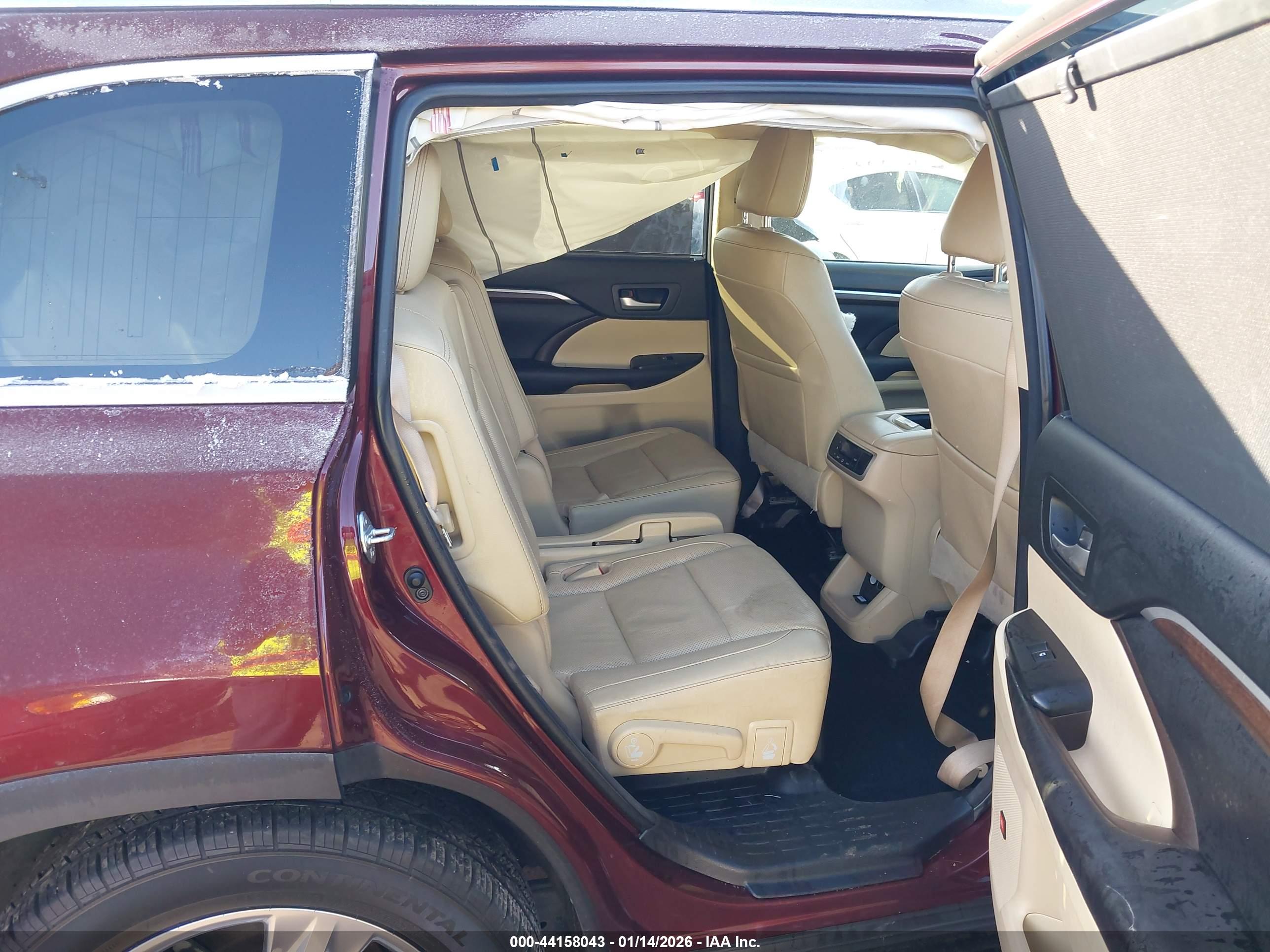 TOYOTA HIGHLANDER image 8