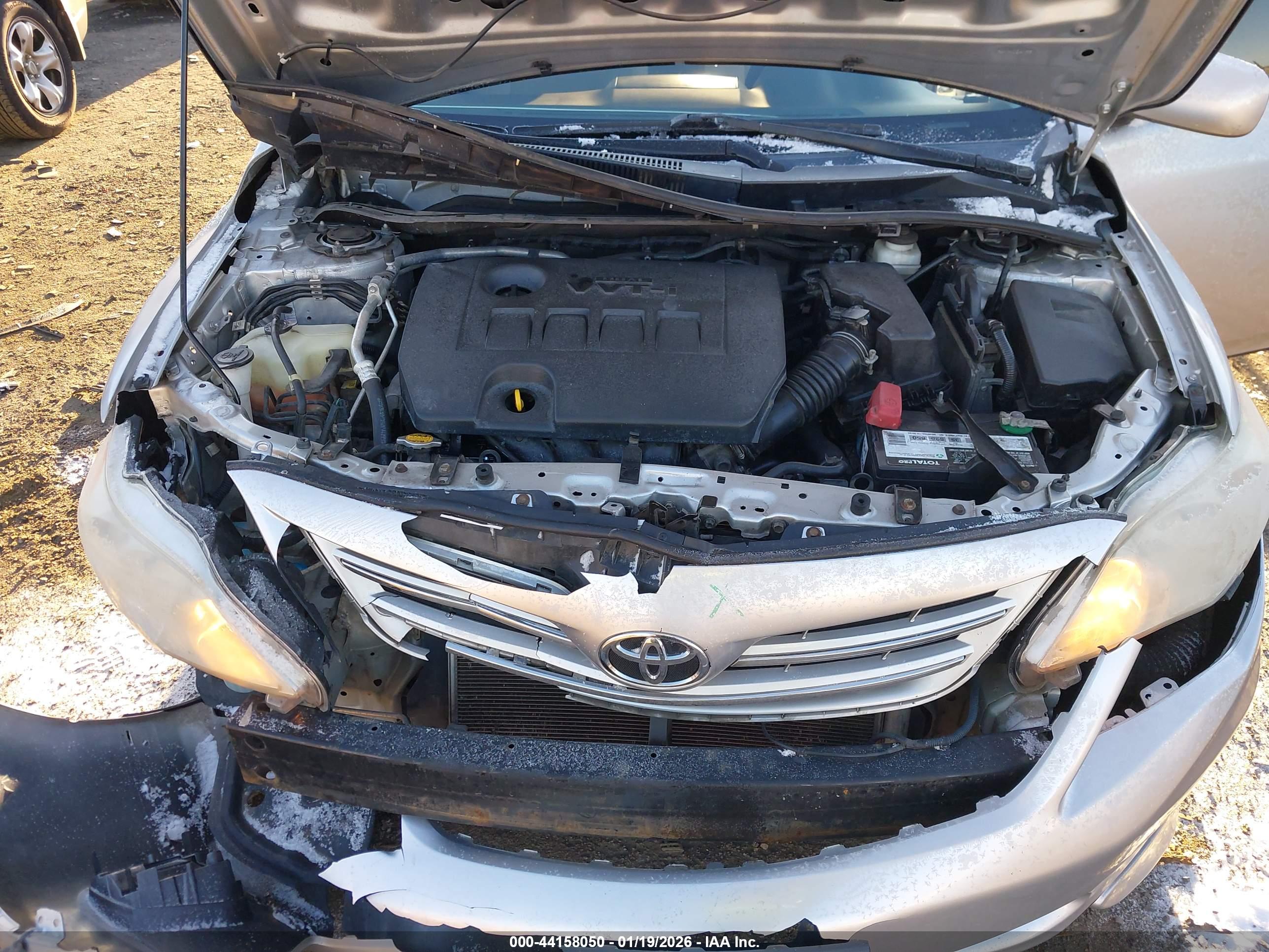 TOYOTA COROLLA image 10