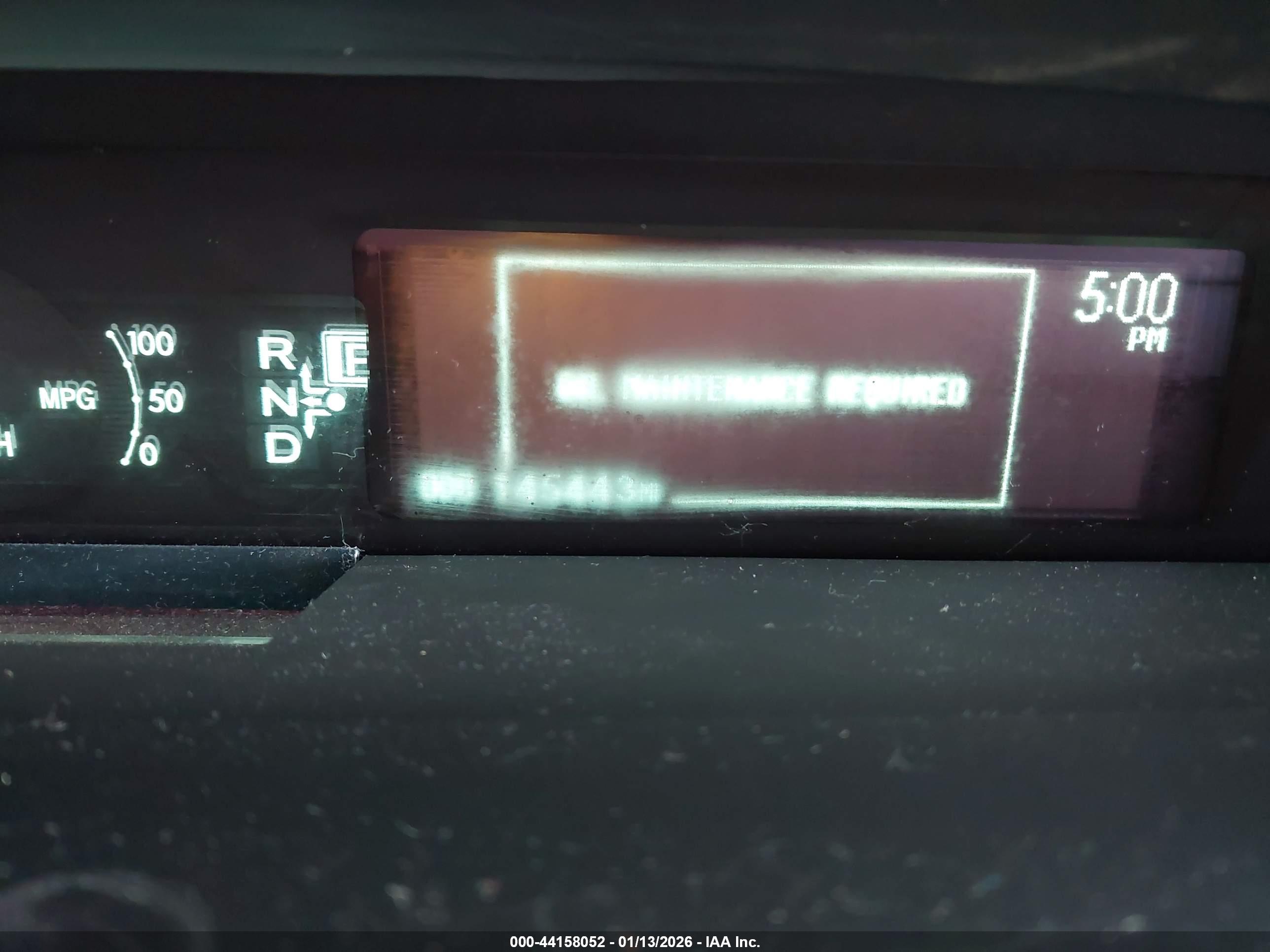 TOYOTA PRIUS image 7