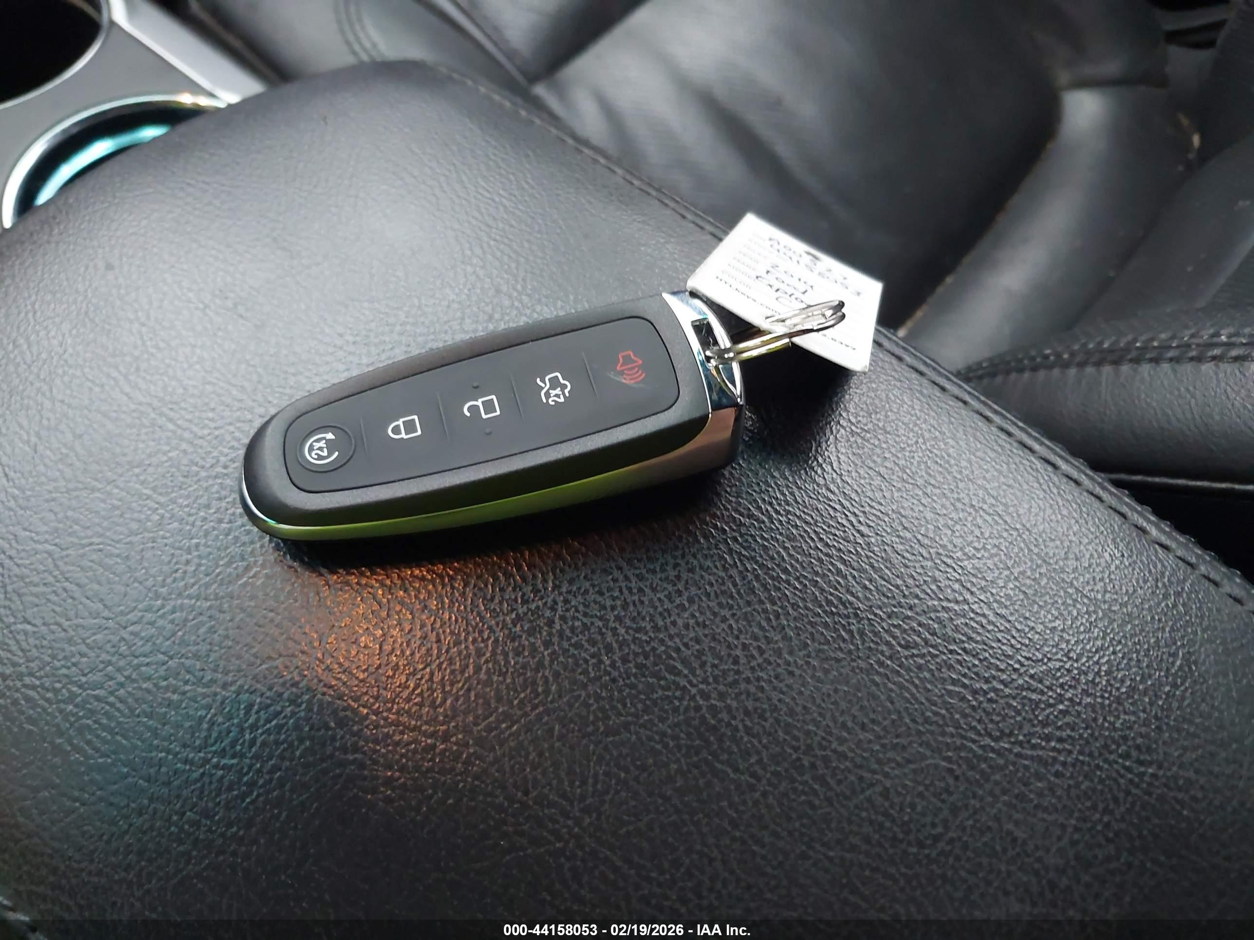 FORD EXPLORER image 11