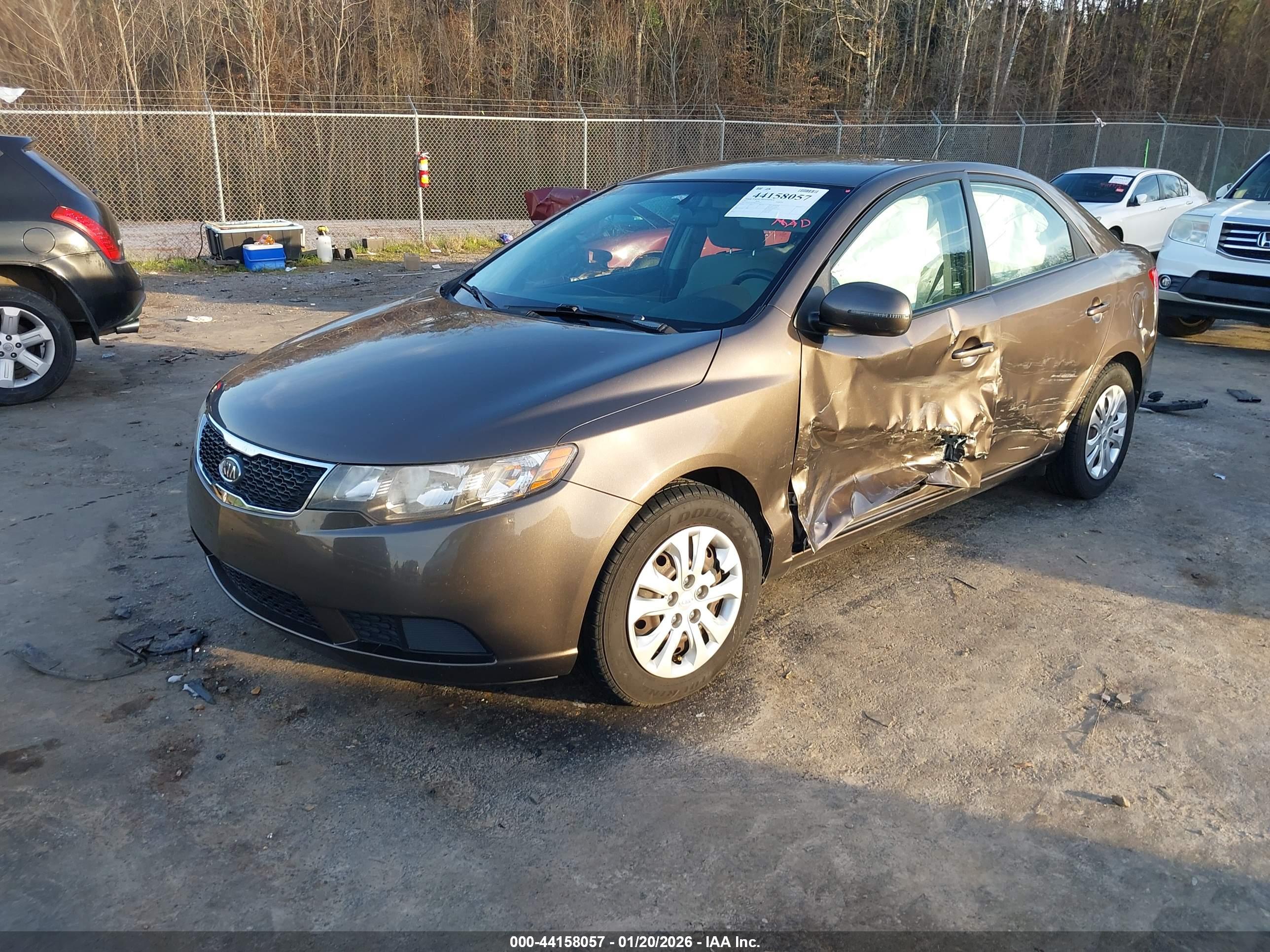 KIA FORTE image 2
