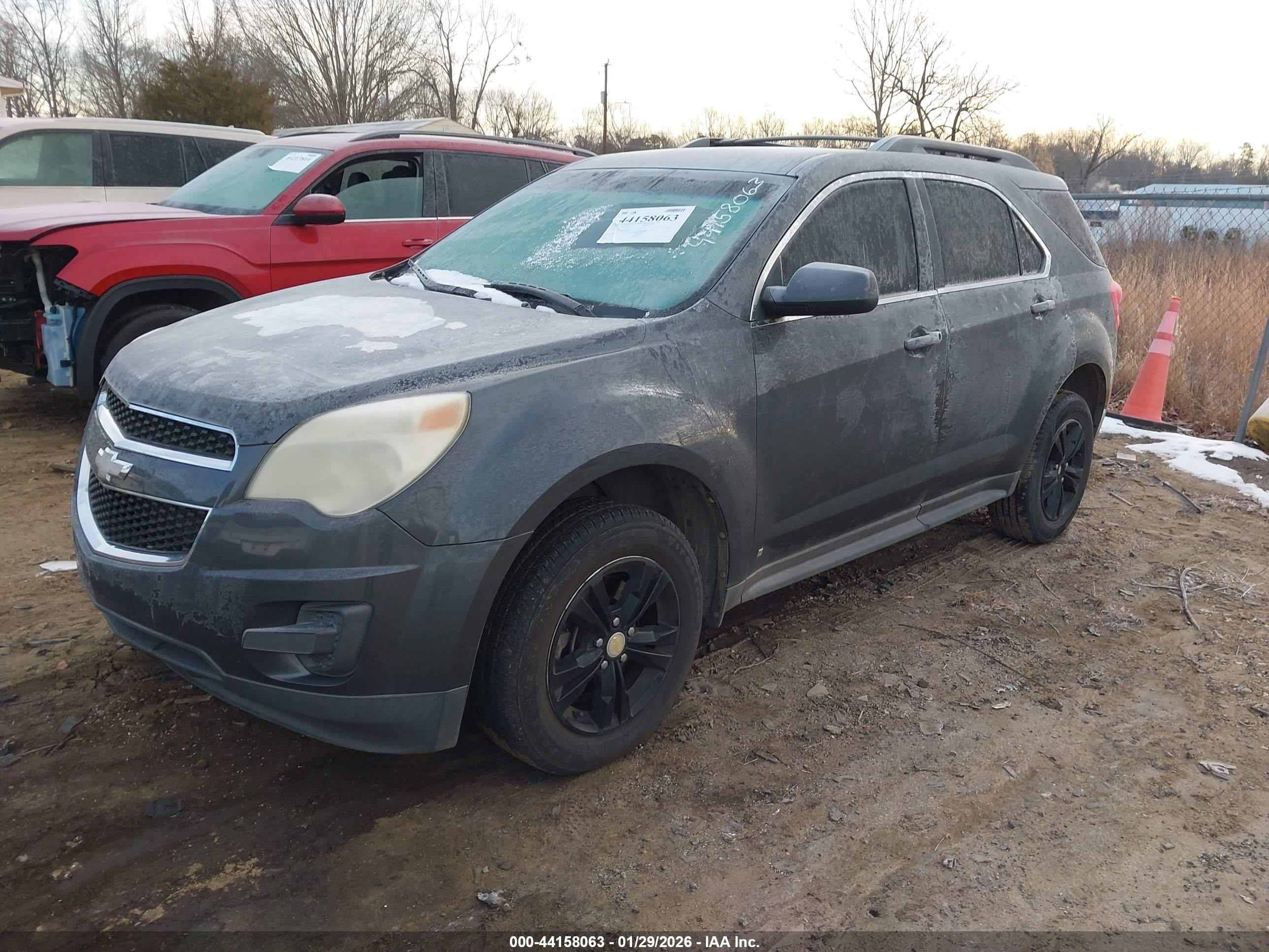 CHEVROLET EQUINOX image 2