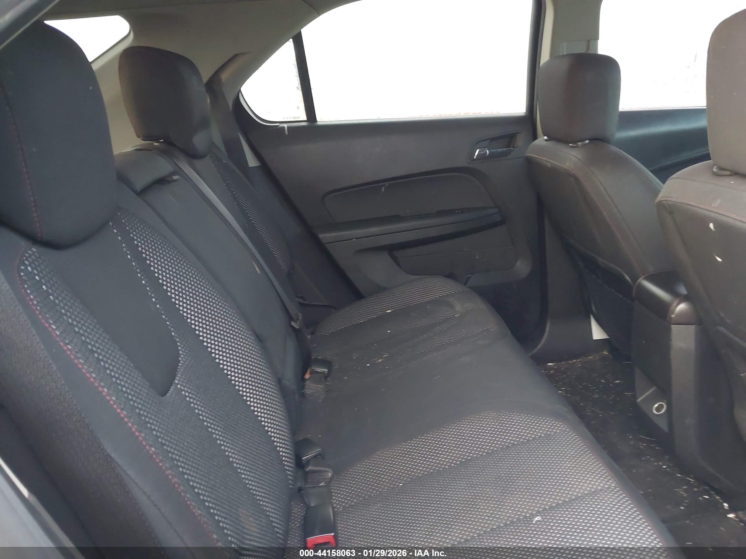 CHEVROLET EQUINOX image 8
