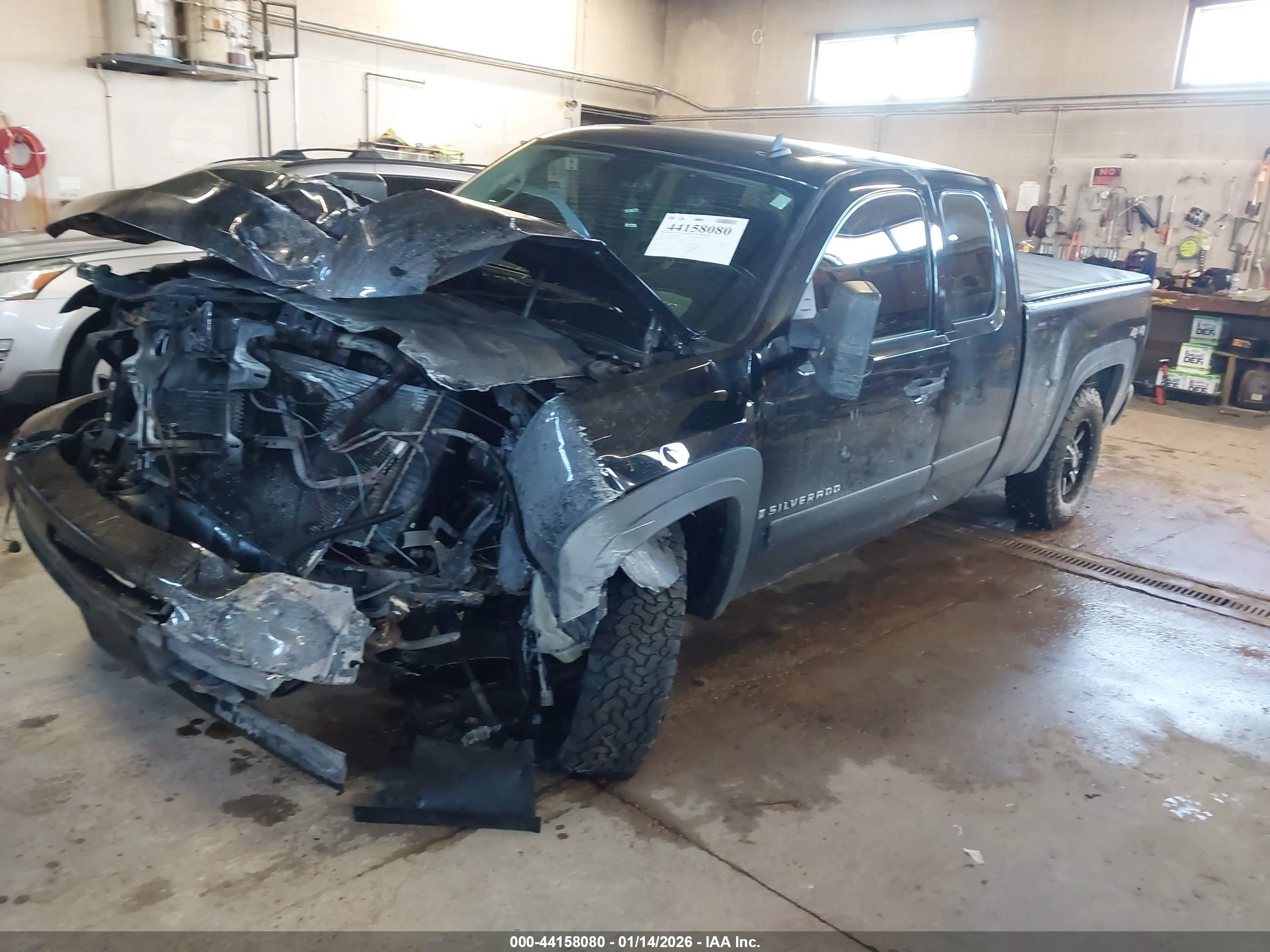 CHEVROLET SILVERADO image 2