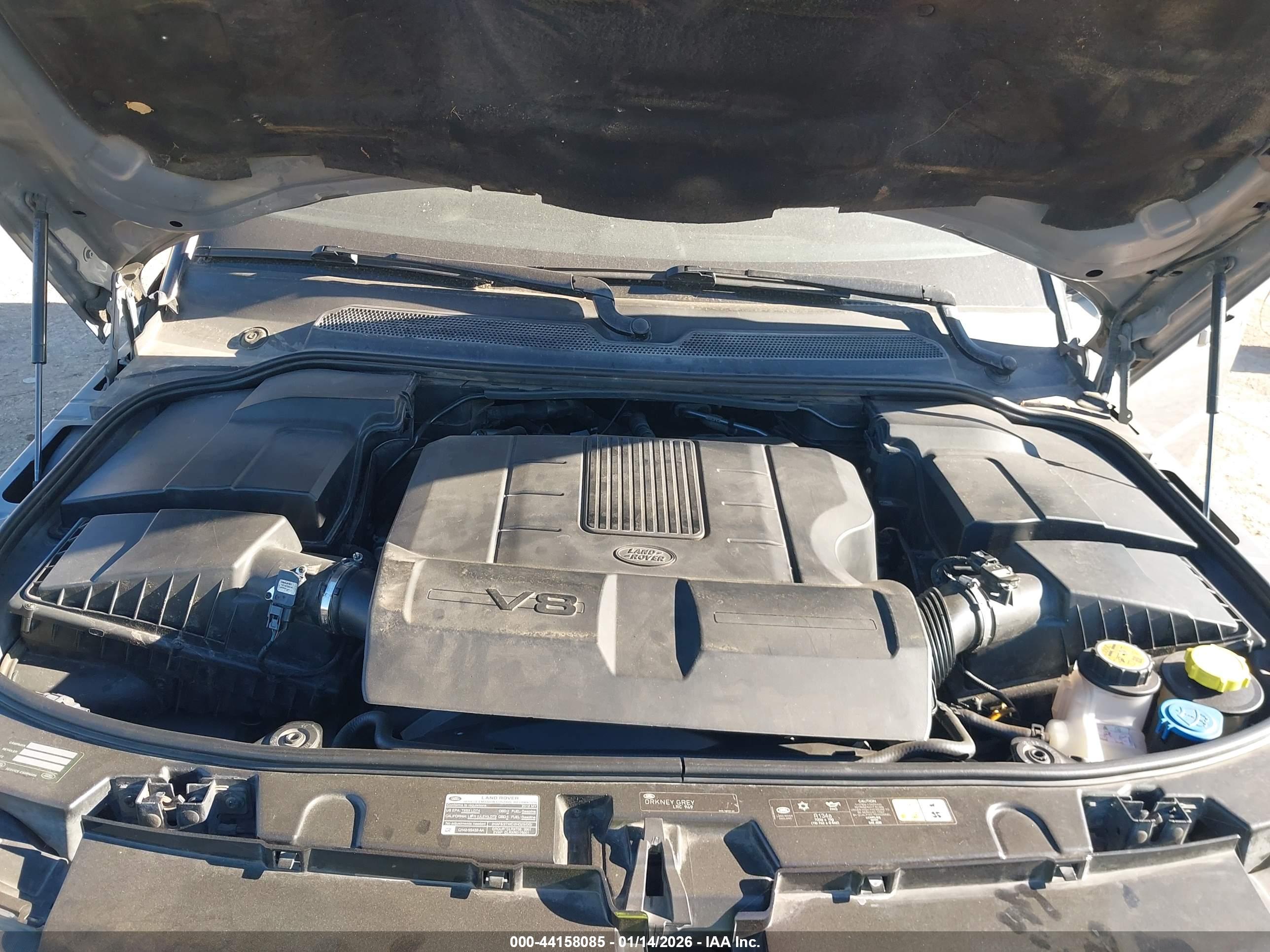 LAND ROVER image 10