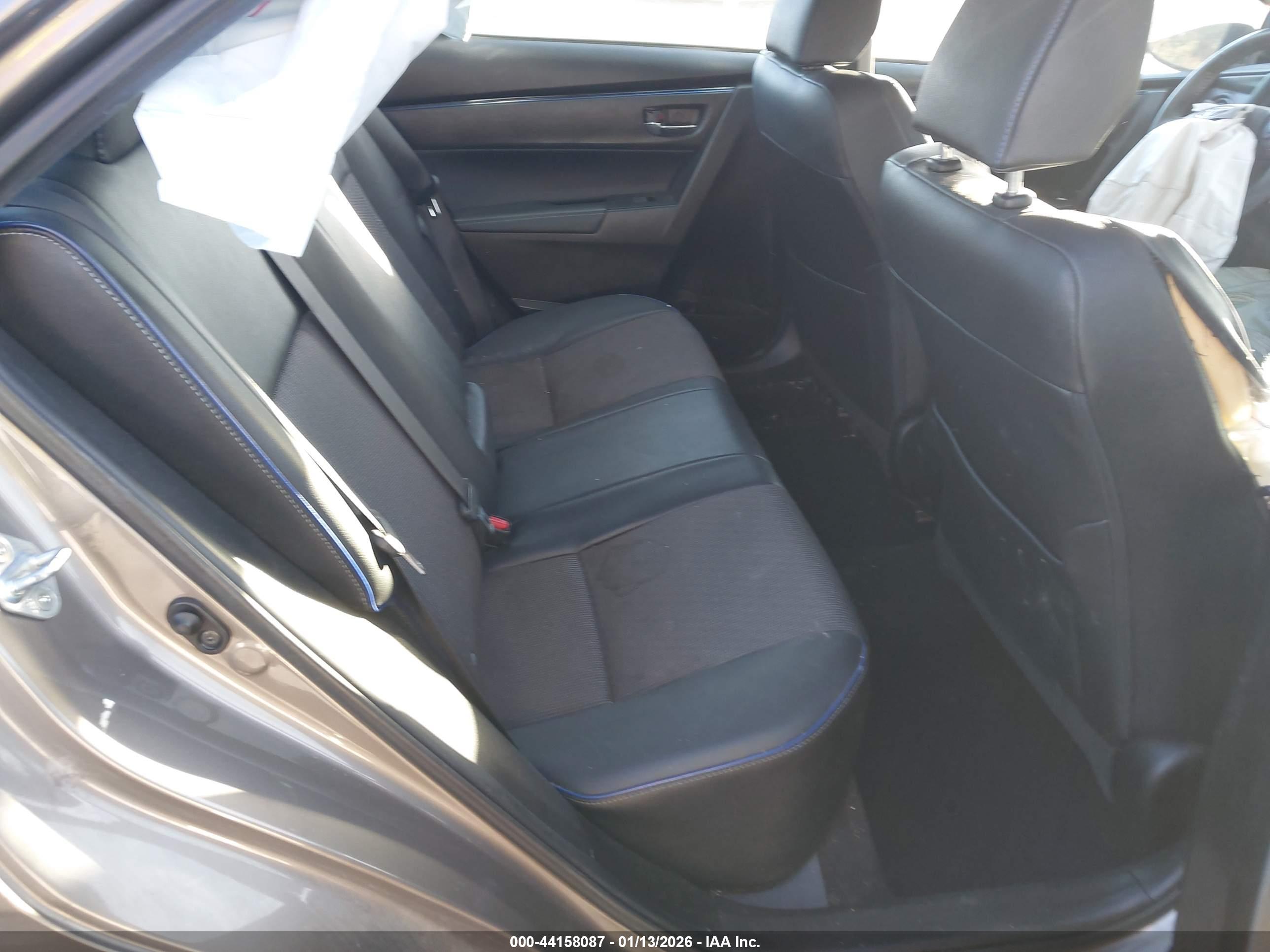 TOYOTA COROLLA image 8