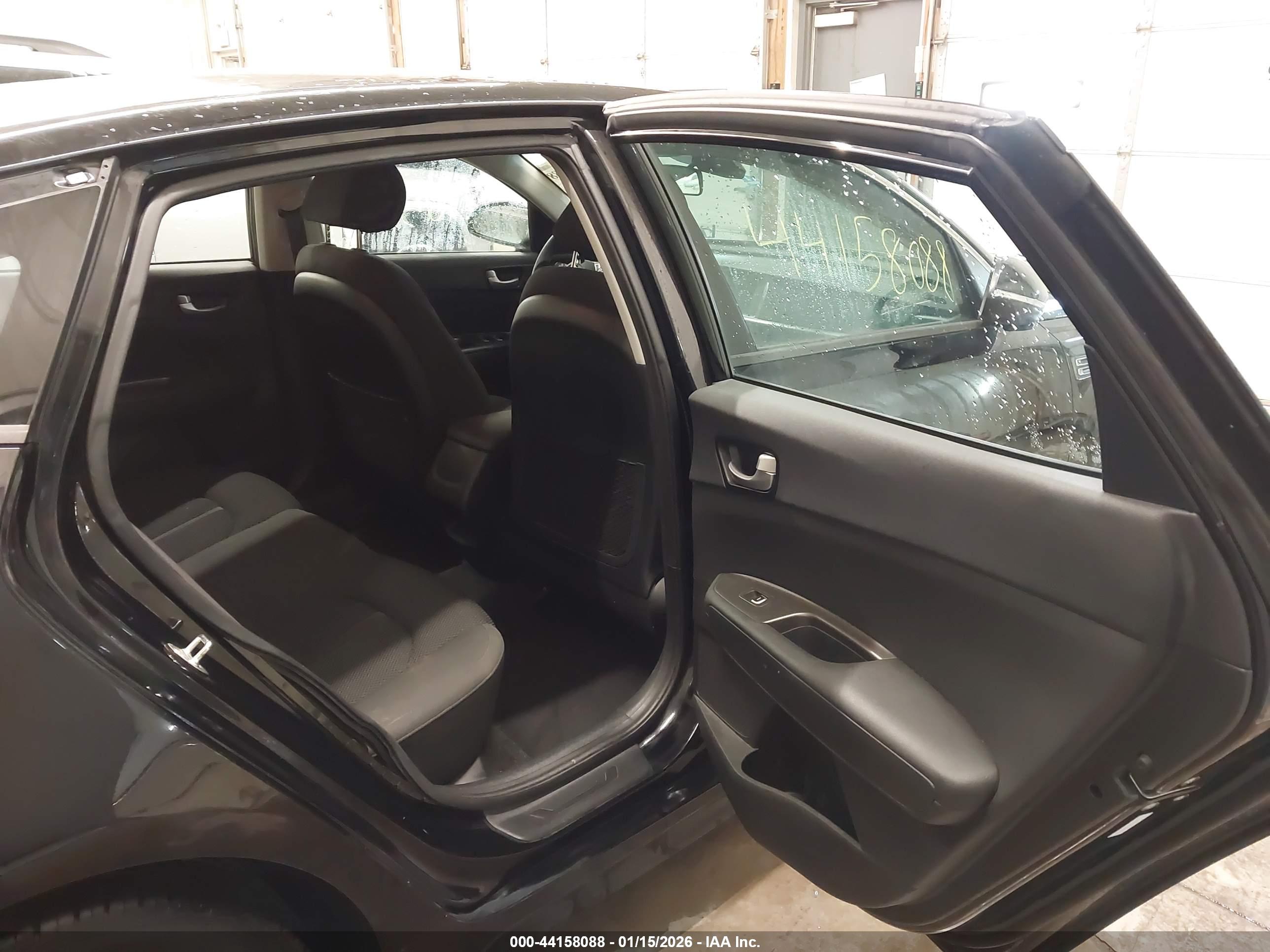 KIA OPTIMA image 8
