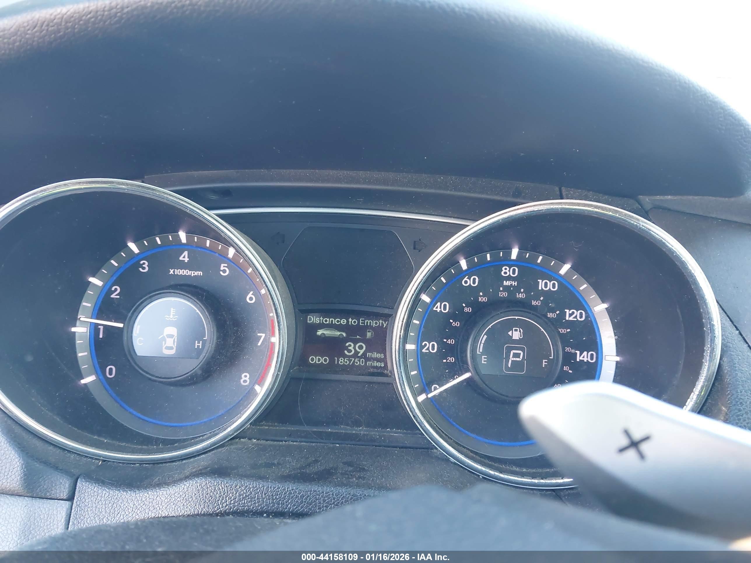 HYUNDAI SONATA image 7