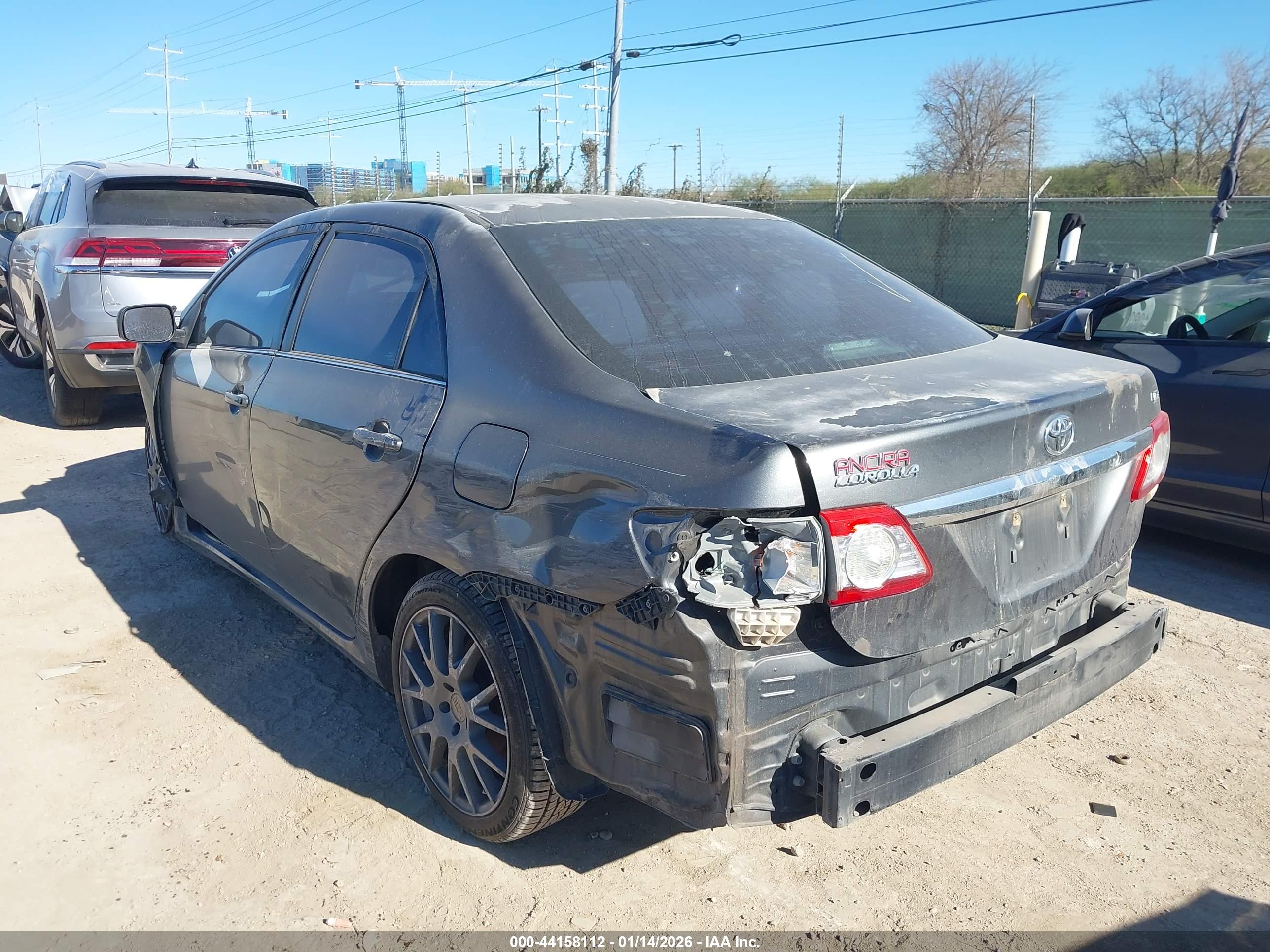 TOYOTA COROLLA image 3