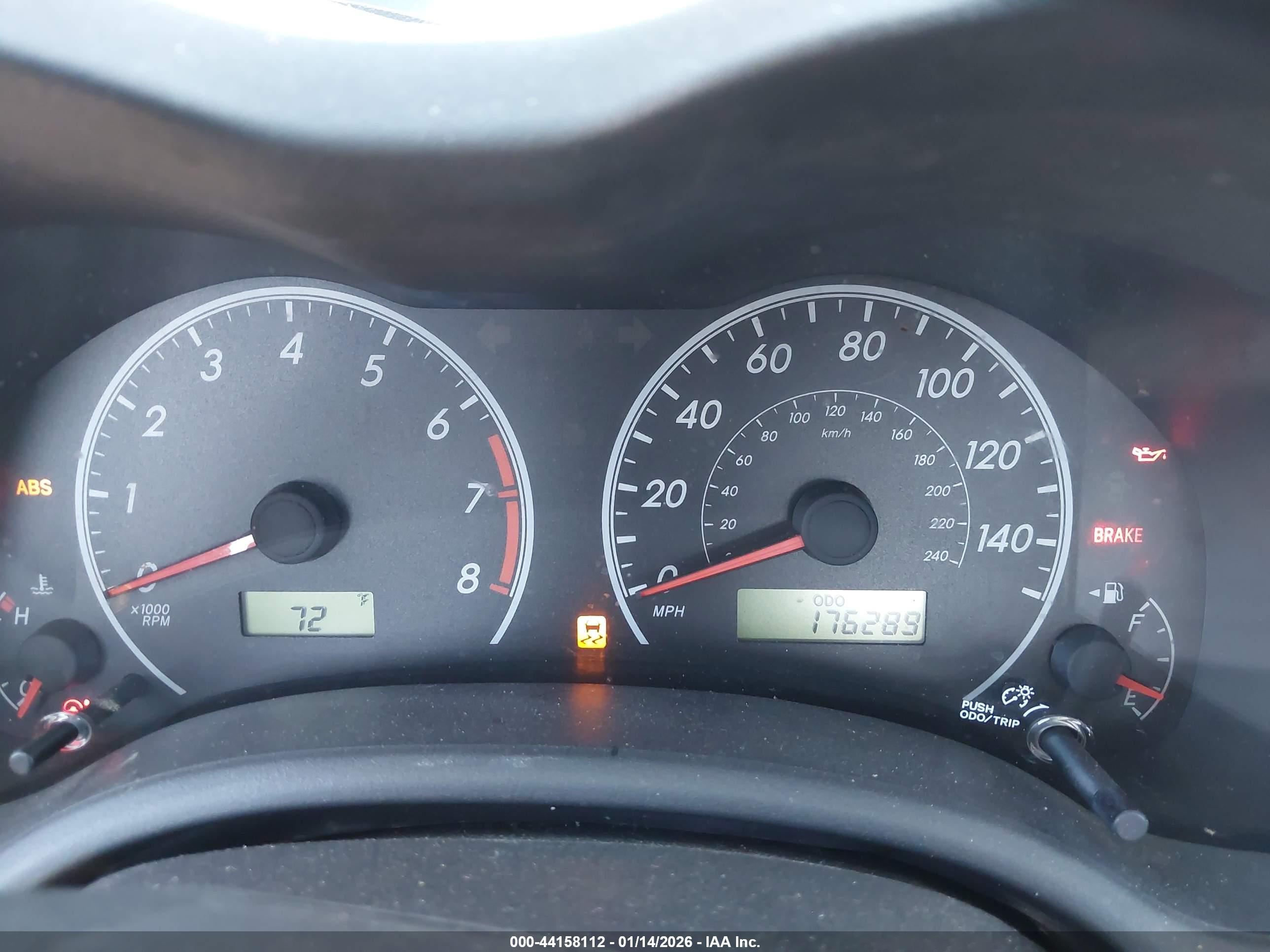 TOYOTA COROLLA image 7