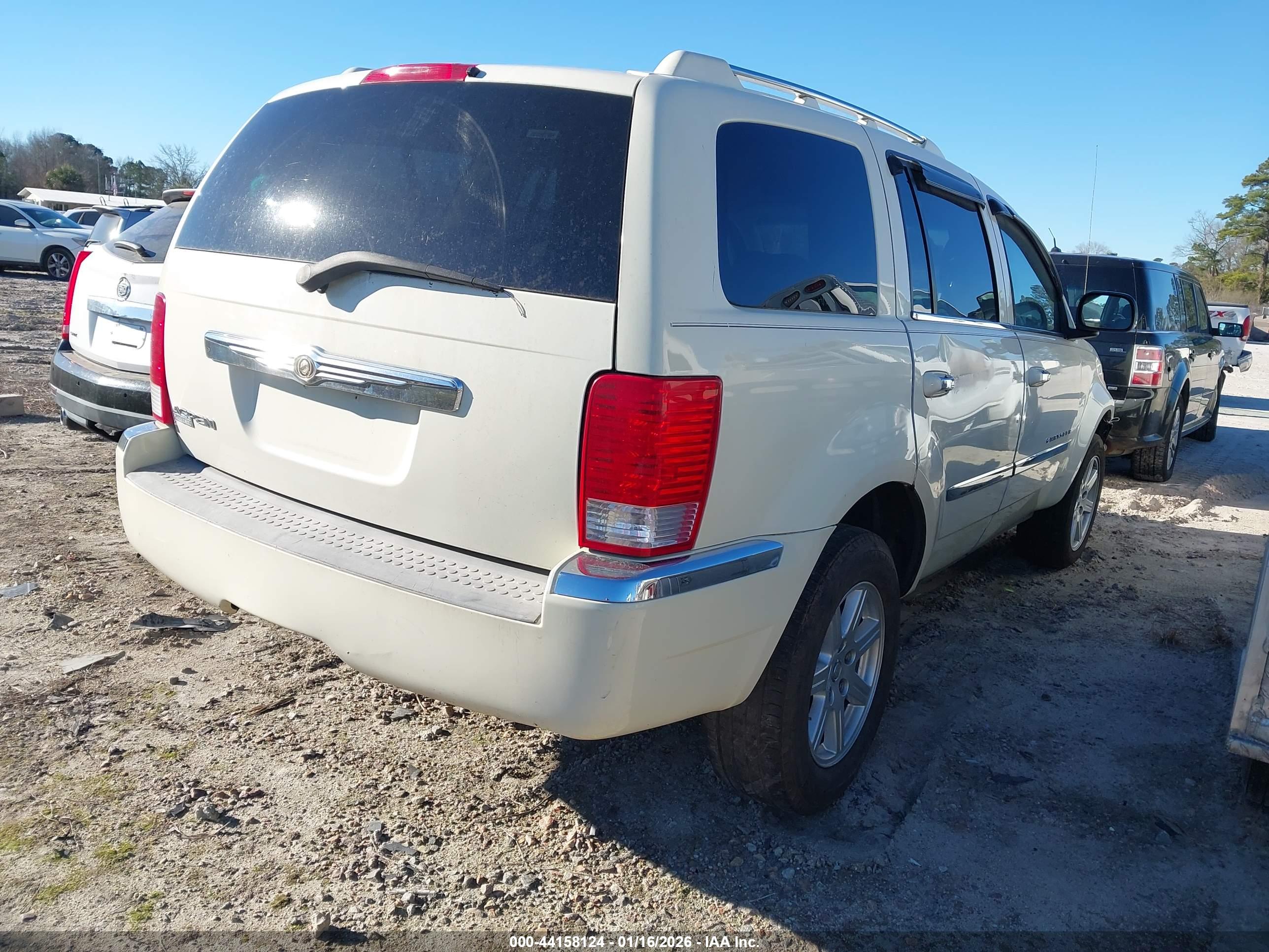 CHRYSLER ASPEN image 4