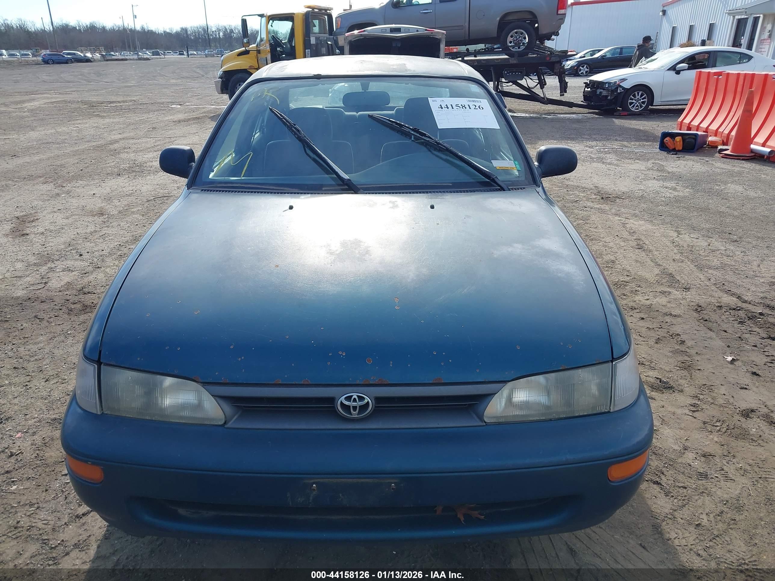 TOYOTA COROLLA image 6