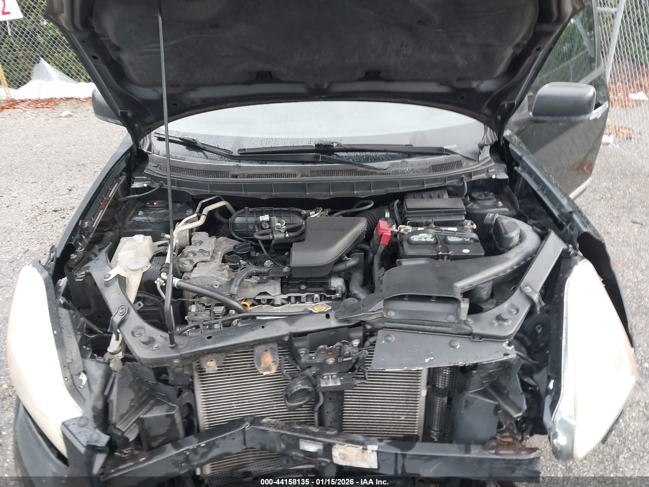 NISSAN ROGUE image 10