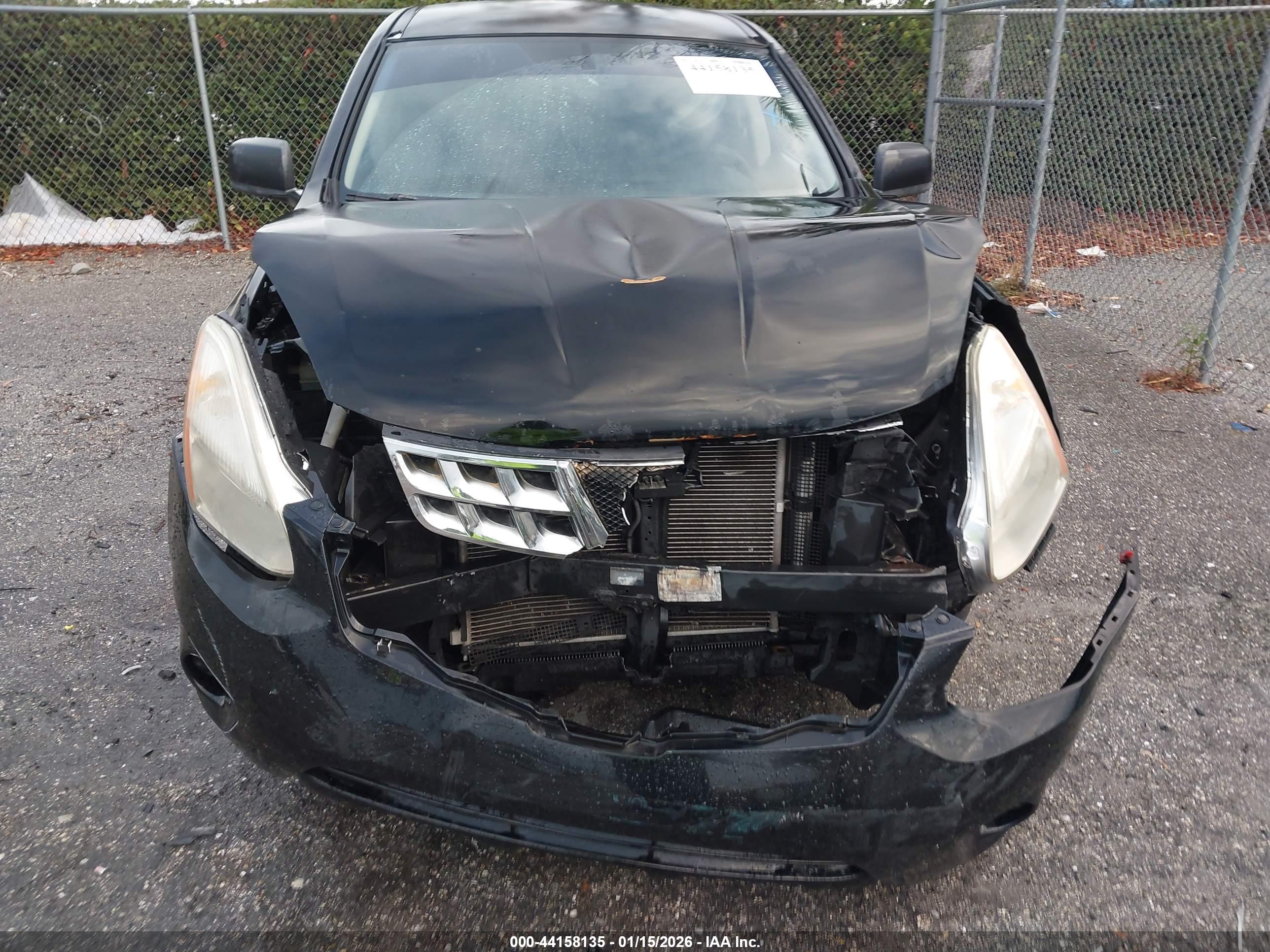 NISSAN ROGUE image 6