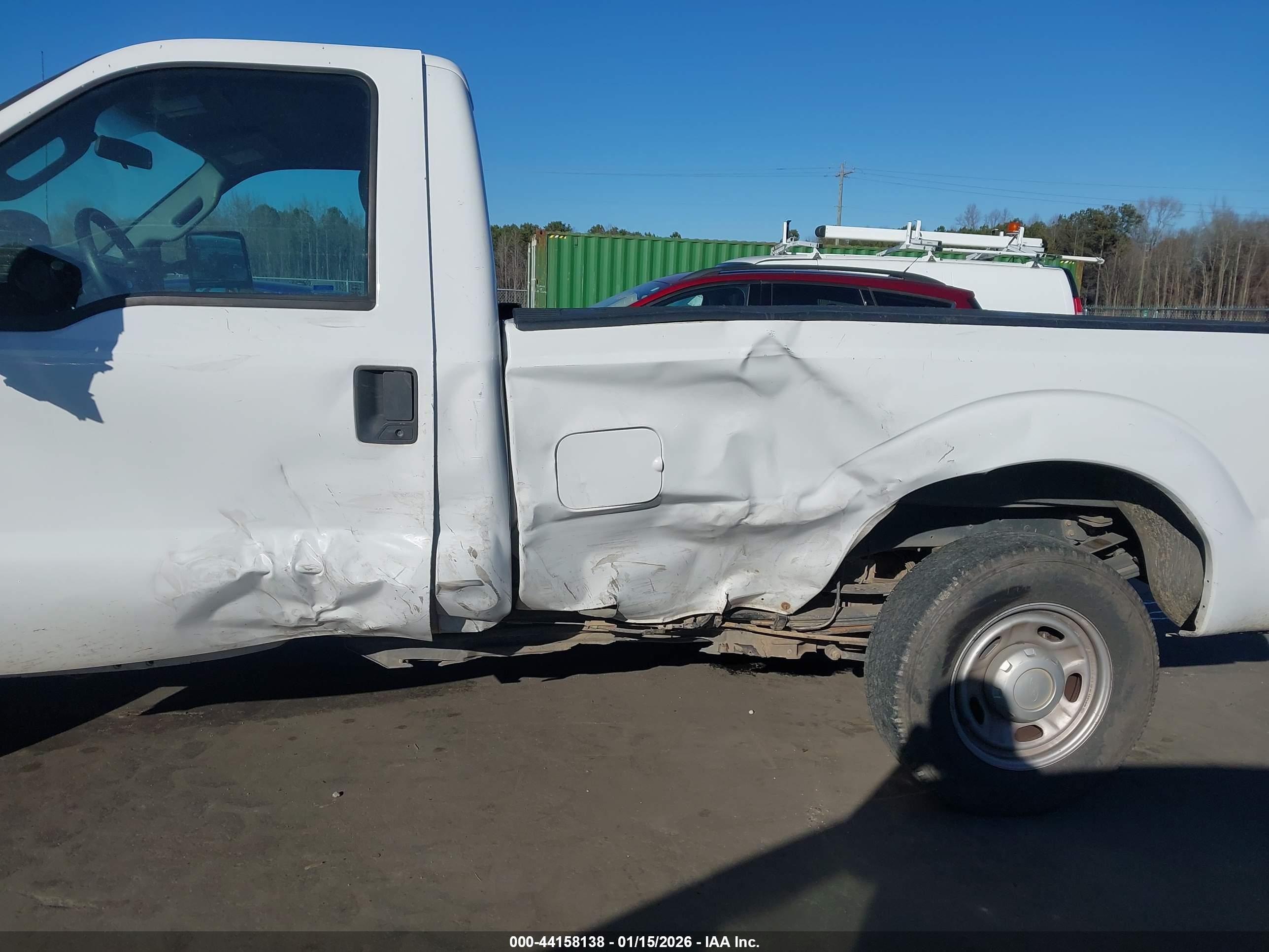 FORD F-350 image 6